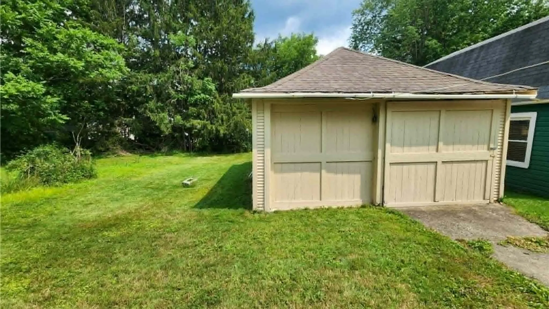 Property at 176 Highland Avenue, Salamanca, NY 14779 47