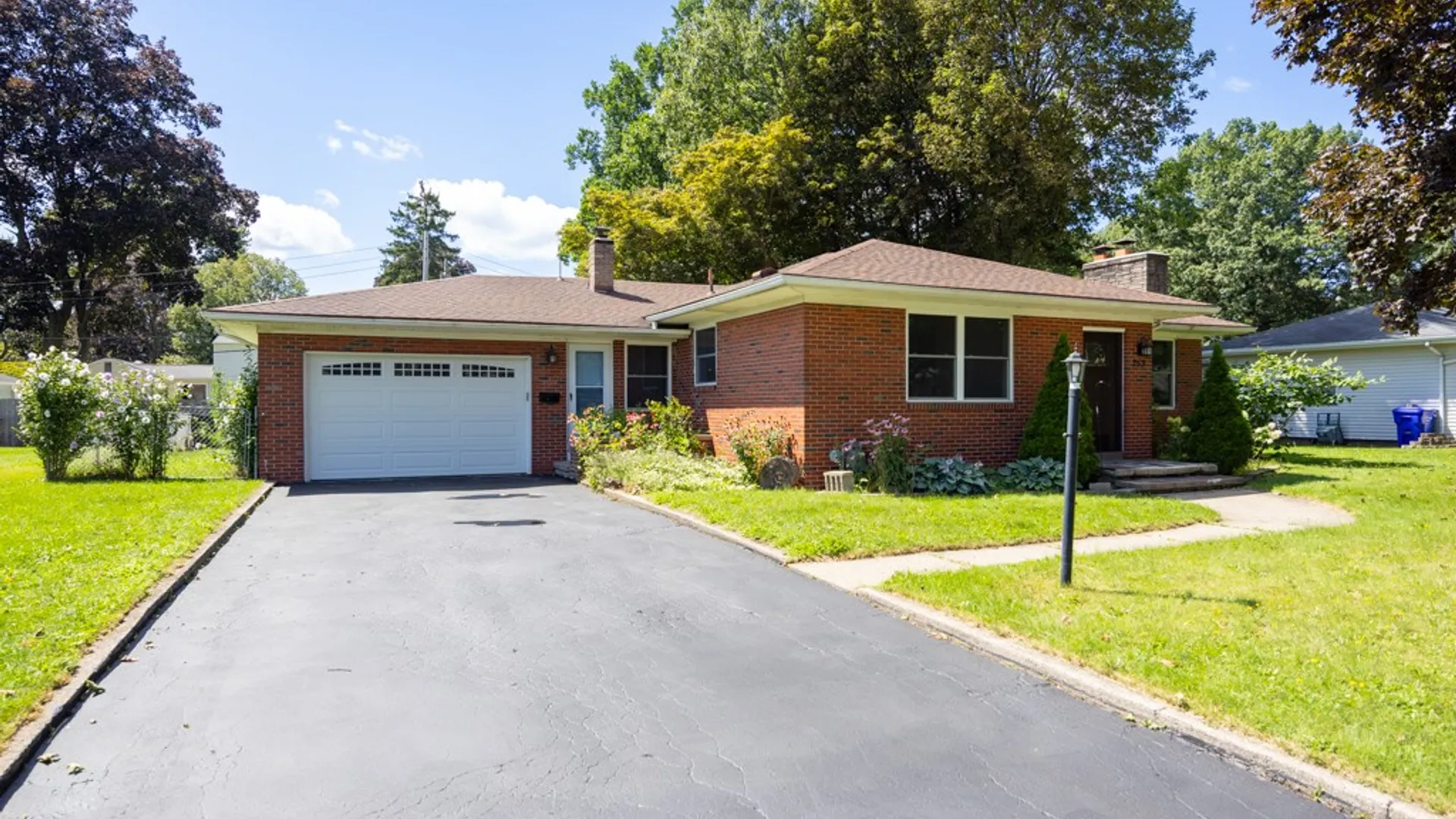 Property at 253 Southampton Drive, Greece, NY 14616 3
