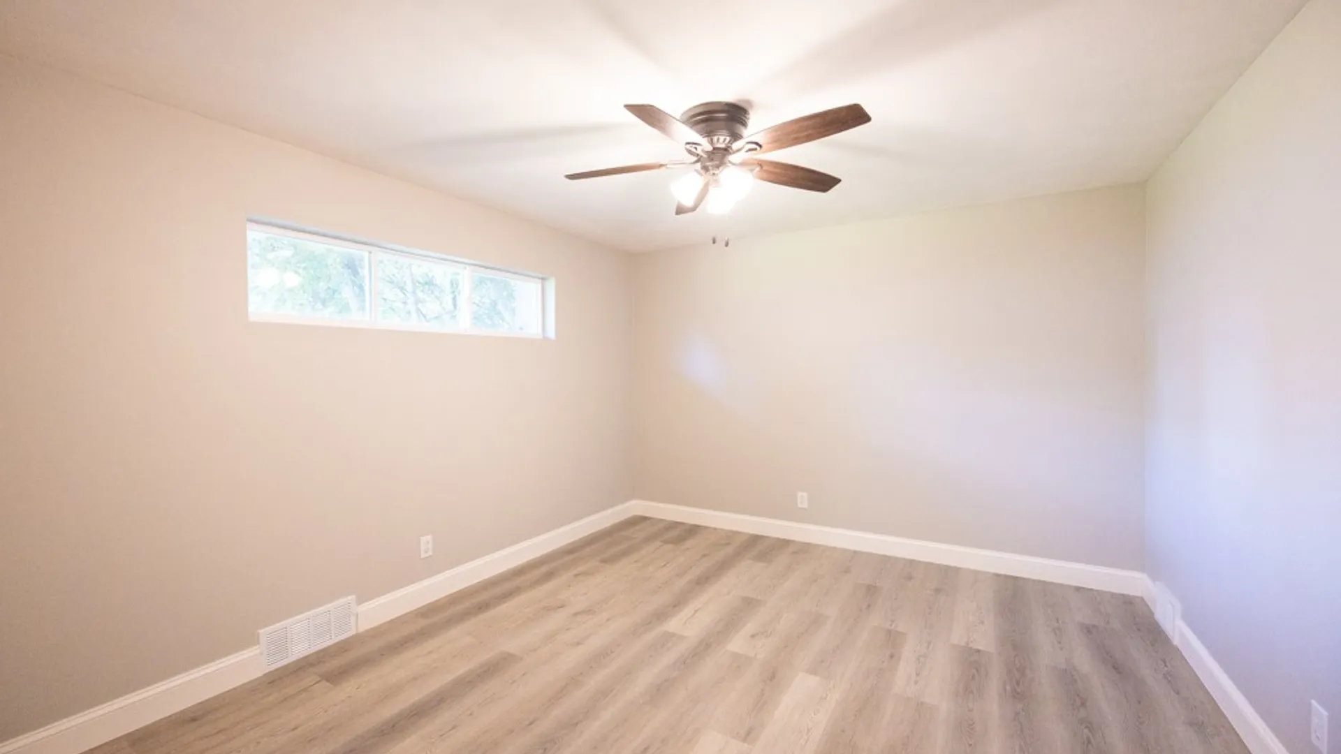 Property at 253 Southampton Drive, Greece, NY 14616 11