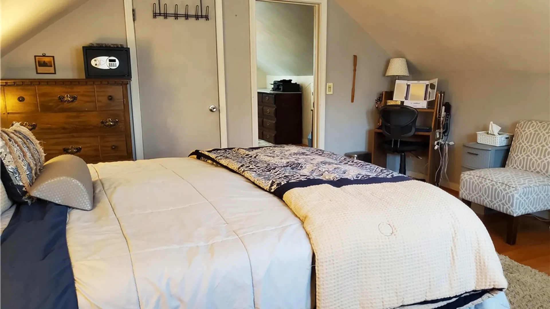 Property at 20 Emerald Drive, West Seneca, NY 14224 21