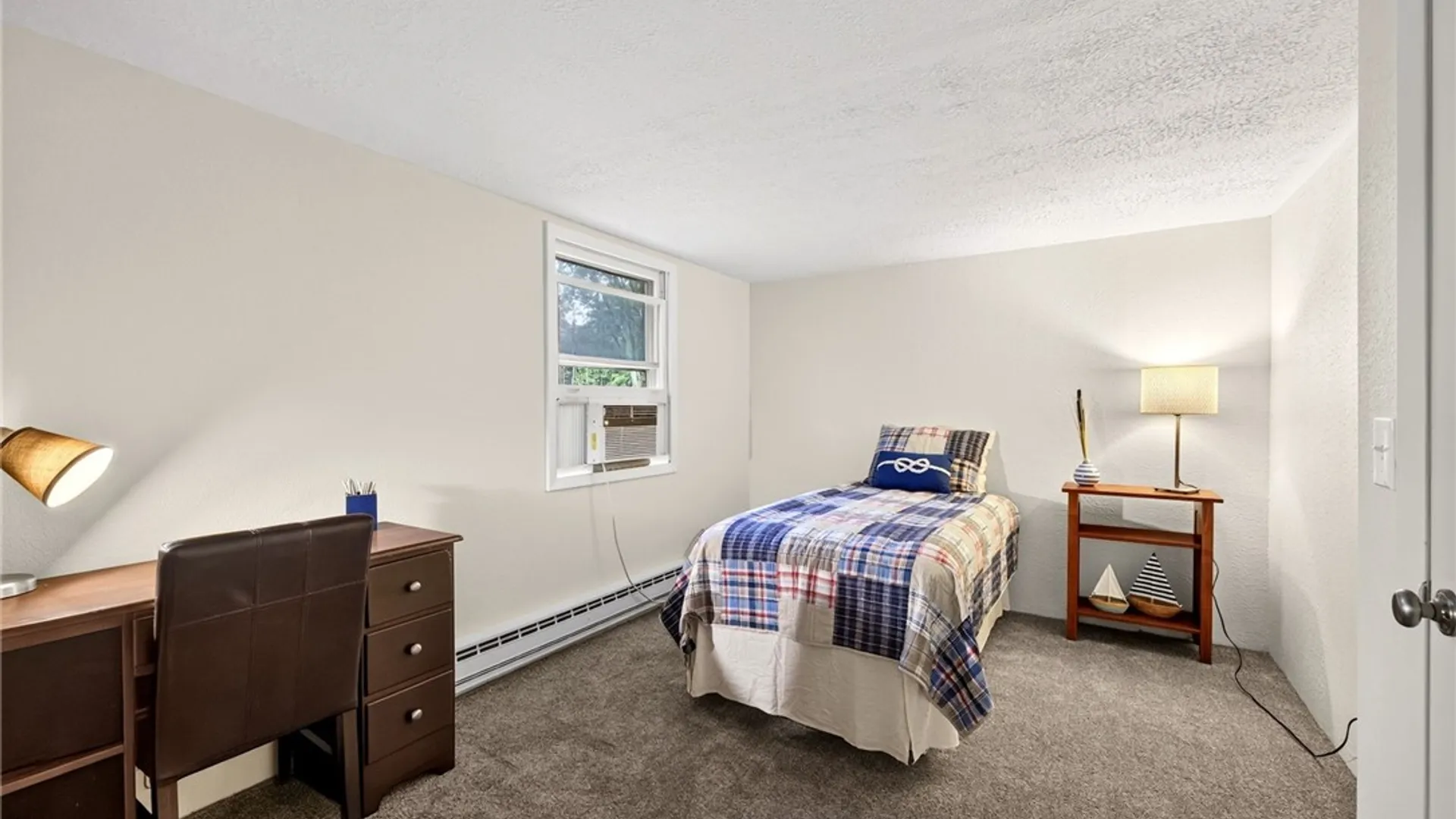 Property at 187 Frontenac Hts, Irondequoit, NY 14001 24