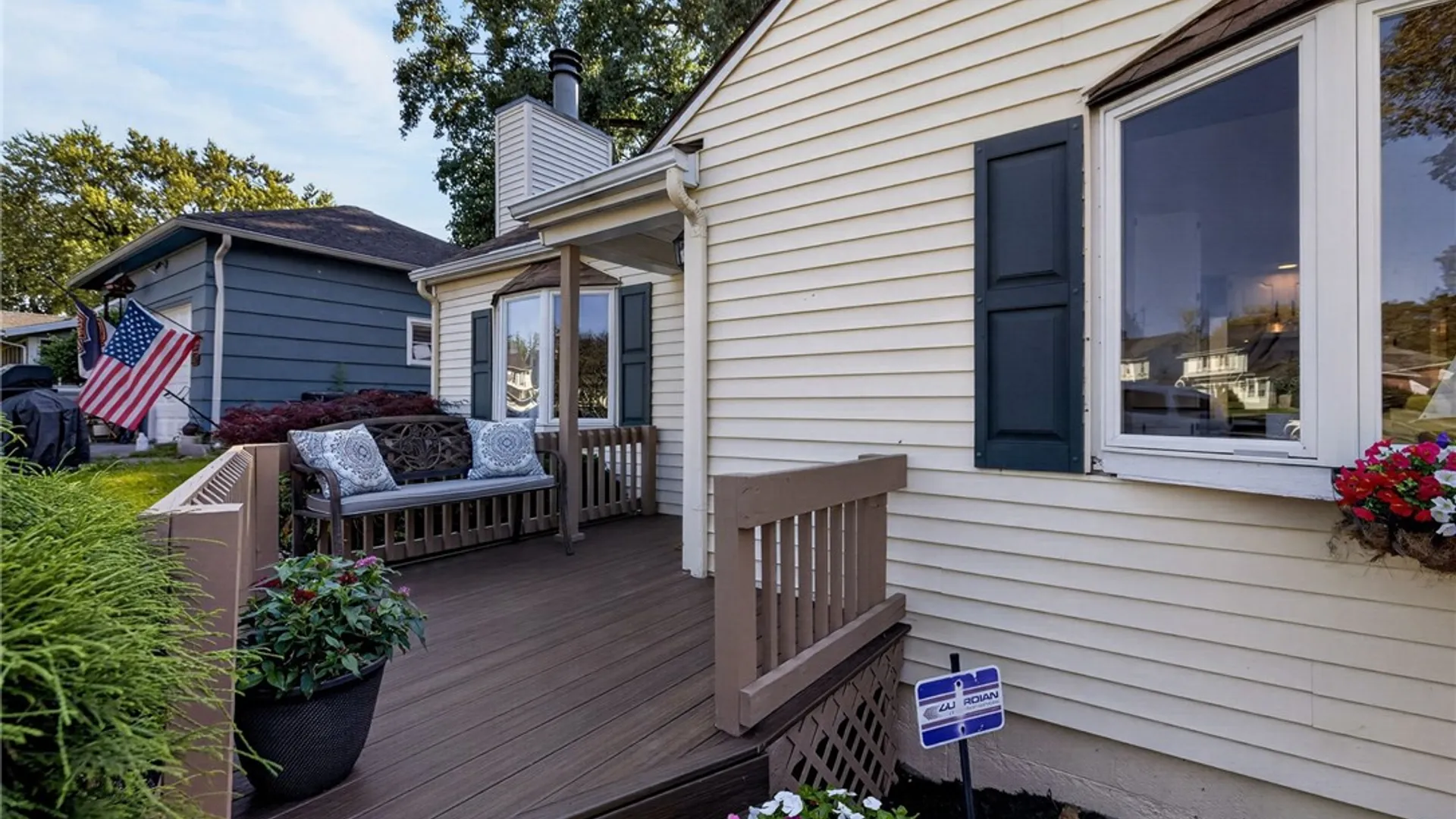 Property at 187 Frontenac Hts, Irondequoit, NY 14001 3