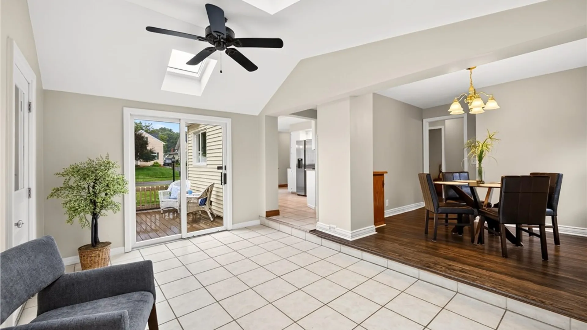 Property at 187 Frontenac Hts, Irondequoit, NY 14001 19