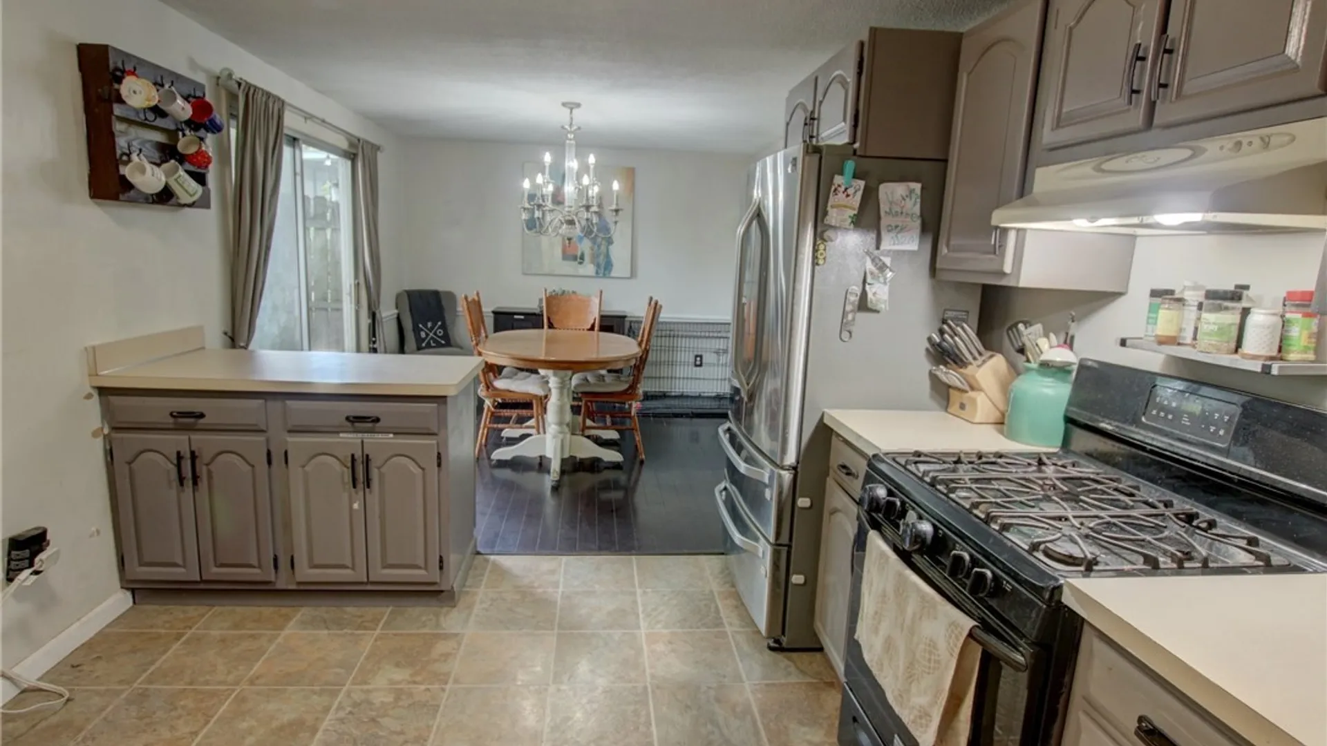 Property at 115 Theresa Court, West Seneca, NY 14224 18