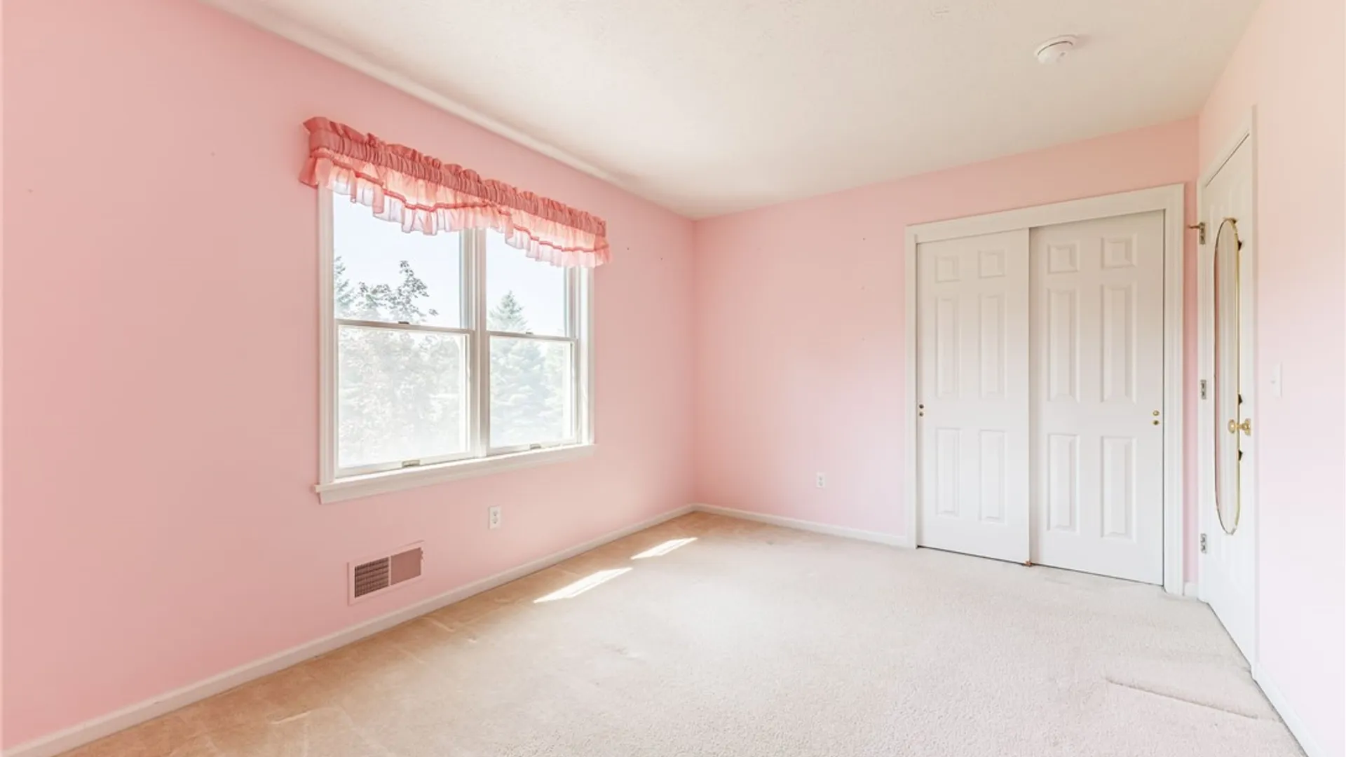 Property at 1487 Fallen Leaf Ter, Webster, NY 14580 24