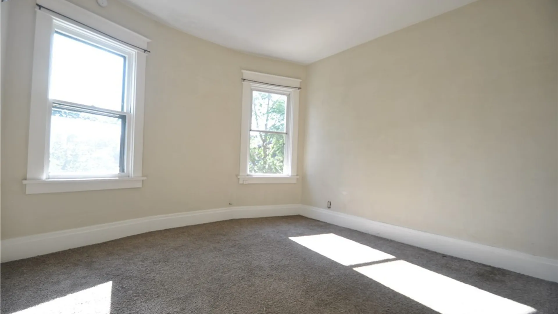 Property at 9 Wellington Road, Buffalo, NY 14216 22