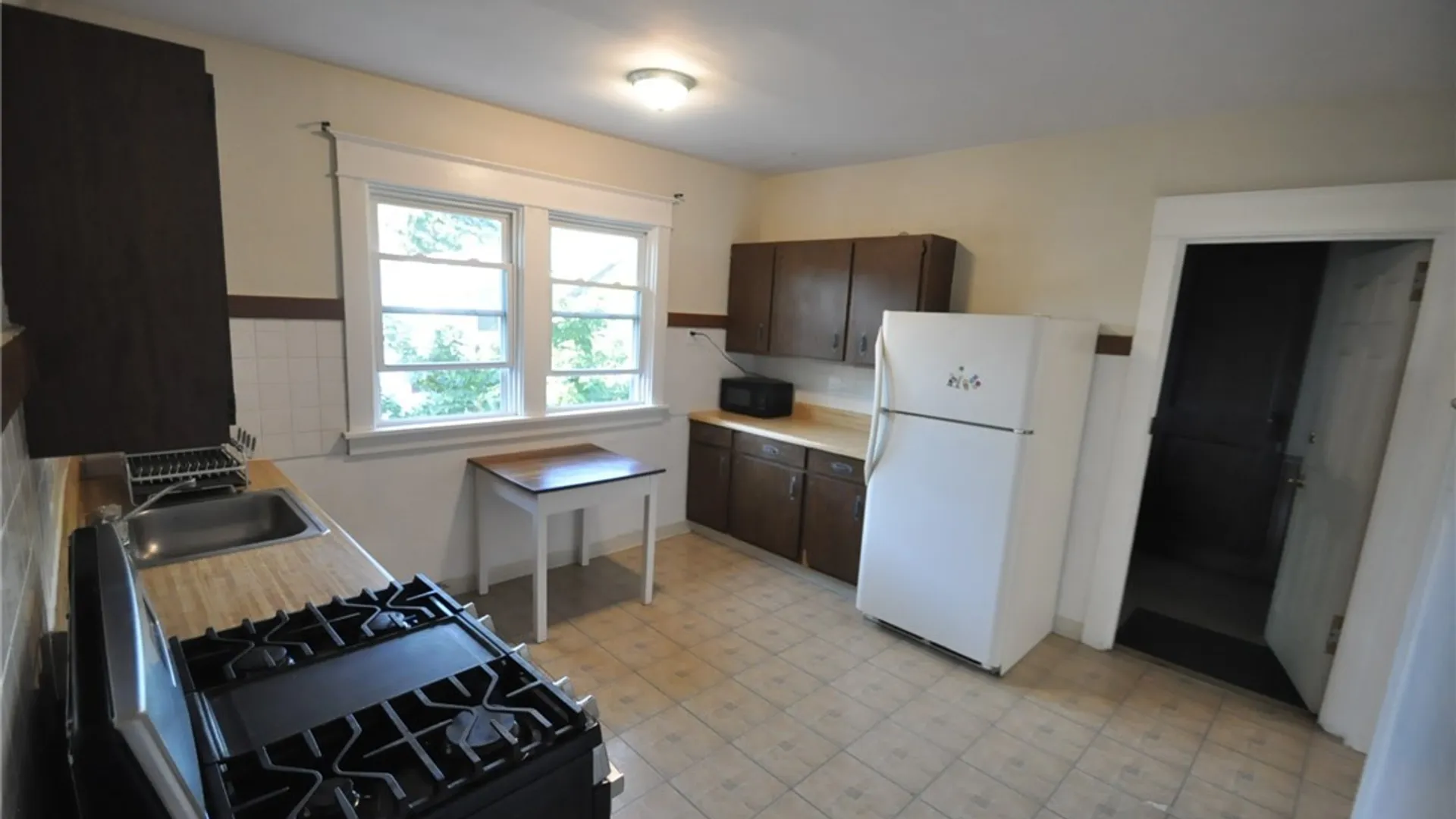Property at 9 Wellington Road, Buffalo, NY 14216 13