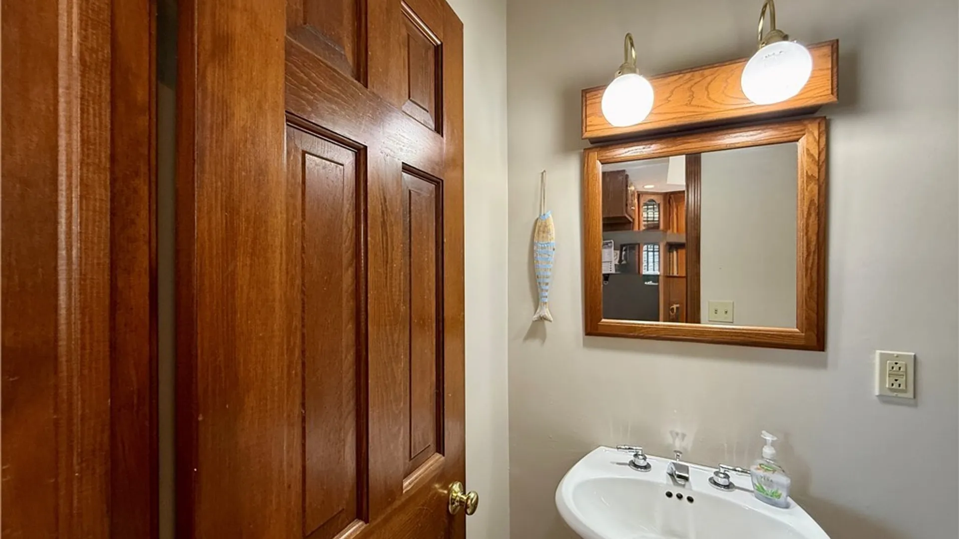Property at 561 Grant Boulevard, Syracuse, NY 13203 27