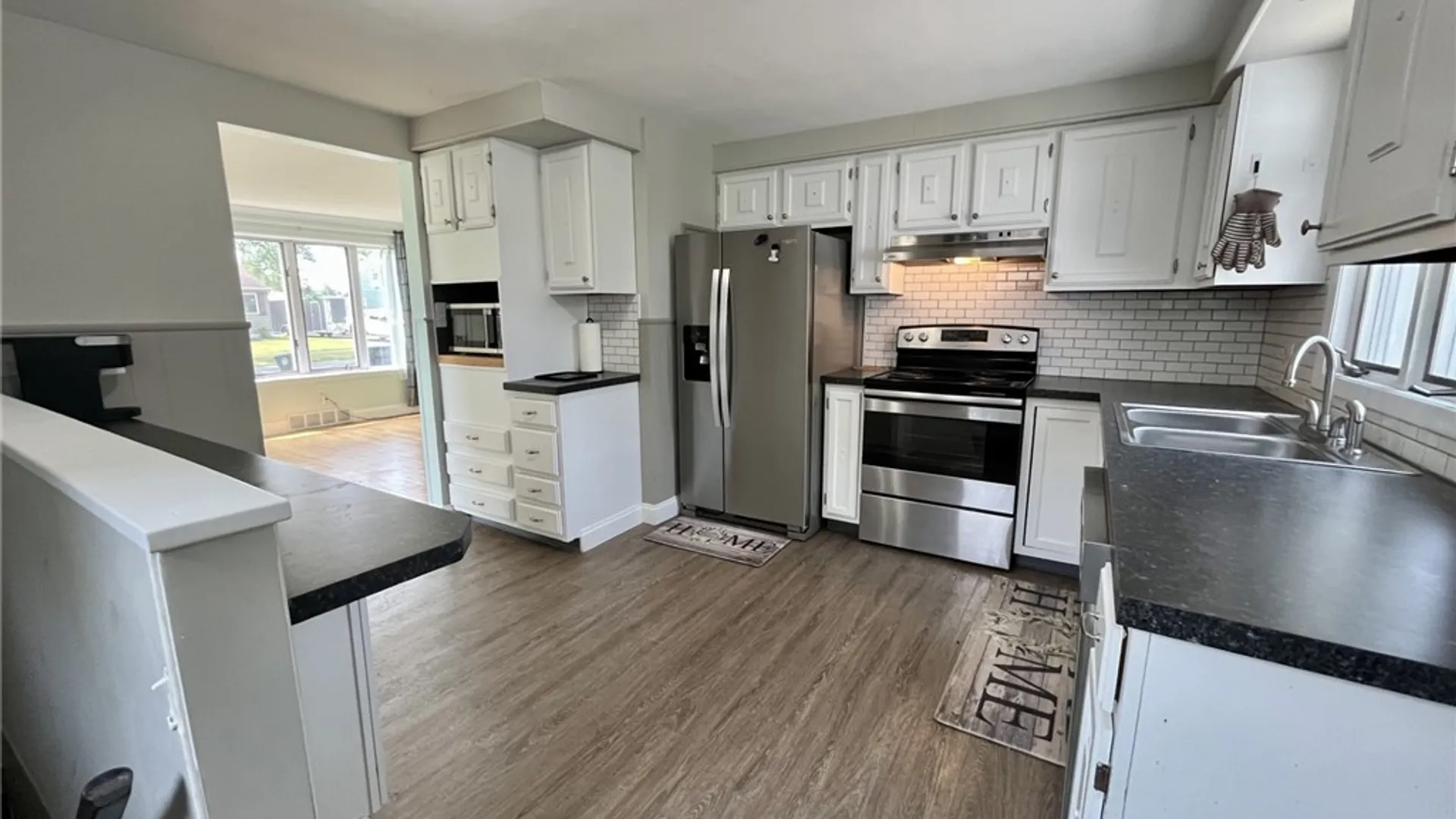 Property at 101 Sharon Drive, Tonawanda, NY 14150 3