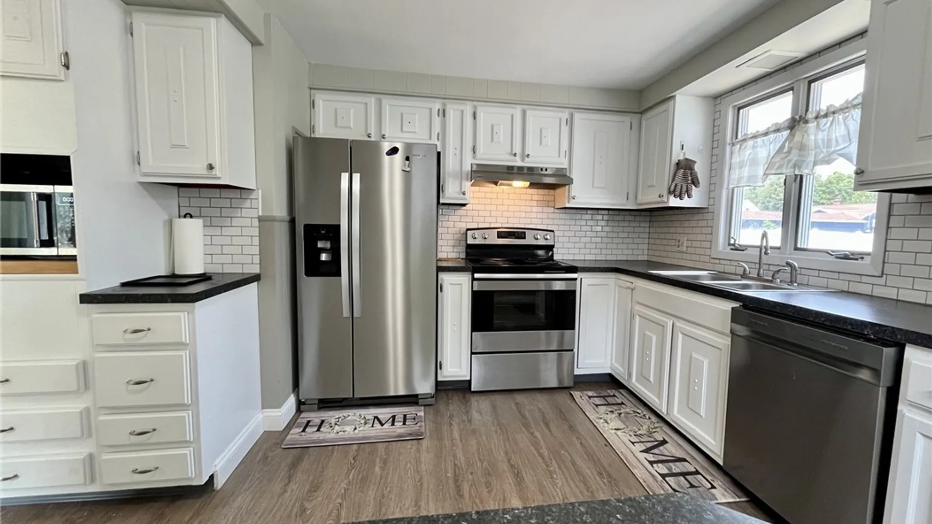 Property at 101 Sharon Drive, Tonawanda, NY 14150 4