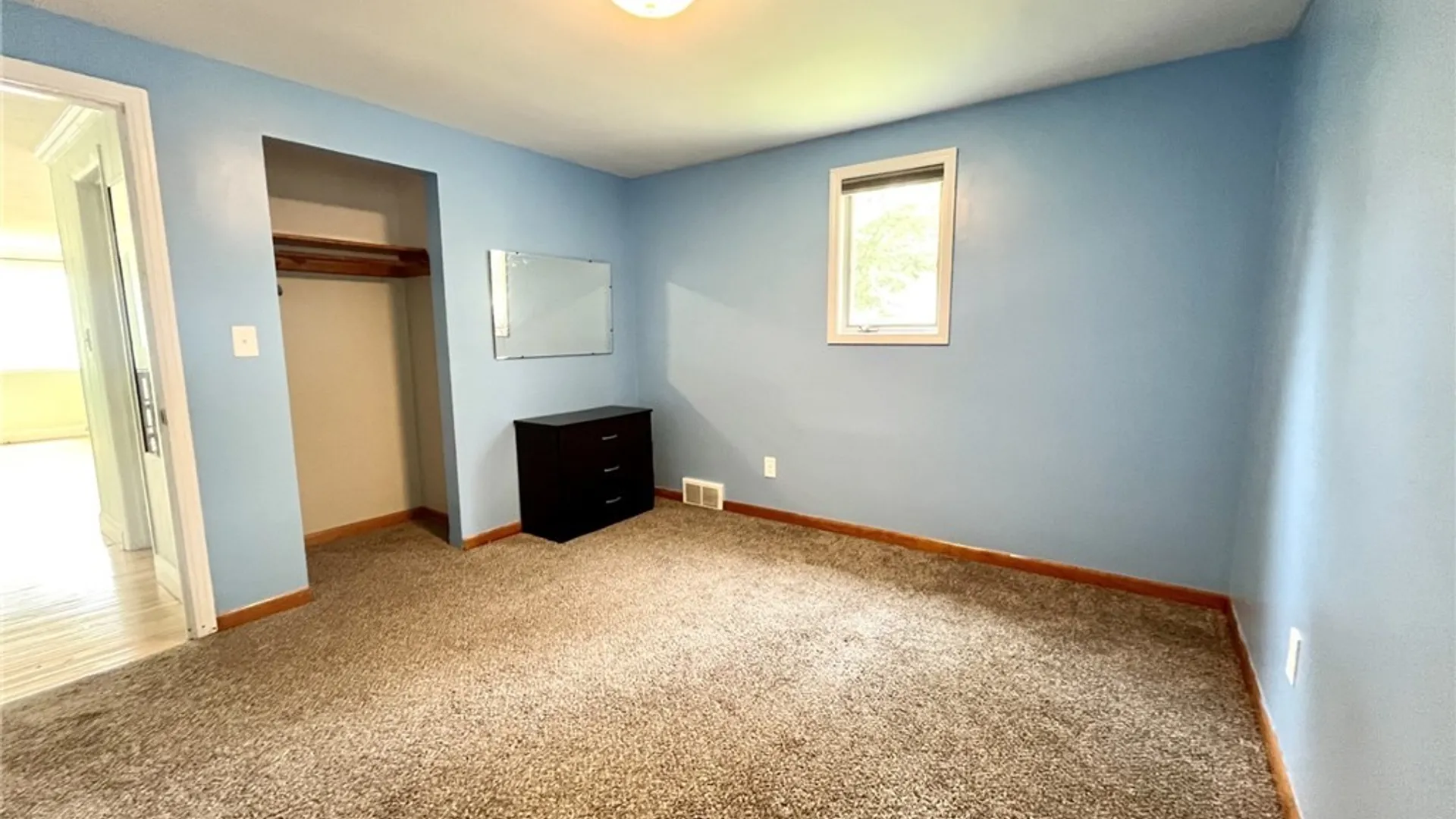 Property at 101 Sharon Drive, Tonawanda, NY 14150 6