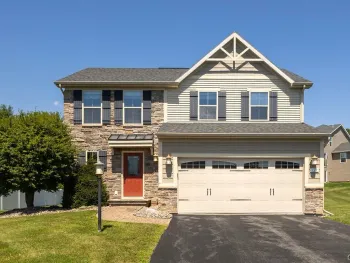 Property at 127 Brinan Fields, Manlius, NY 13104