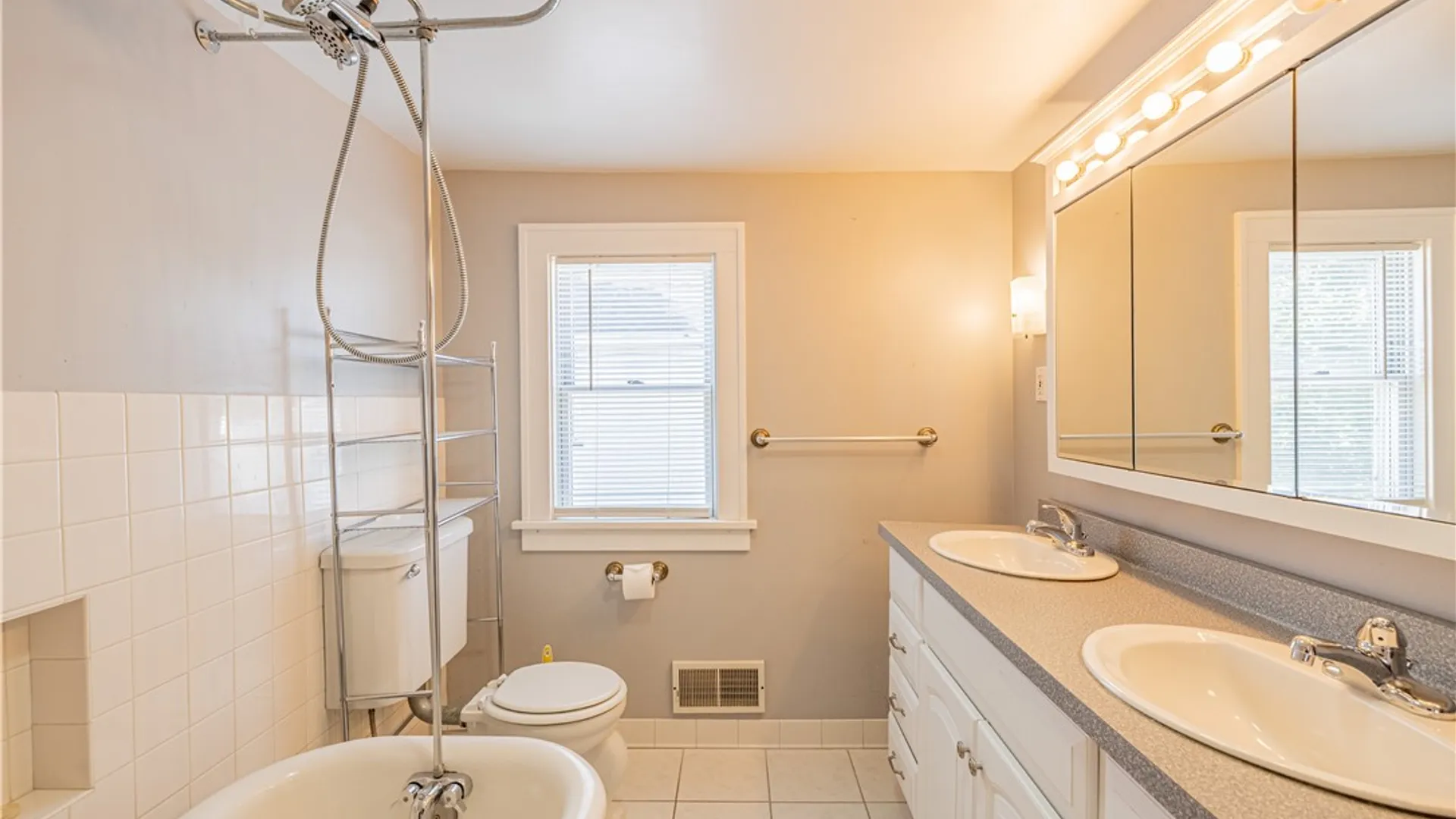 Property at 2625 Dewey Avenue, Rochester, NY 14616 20