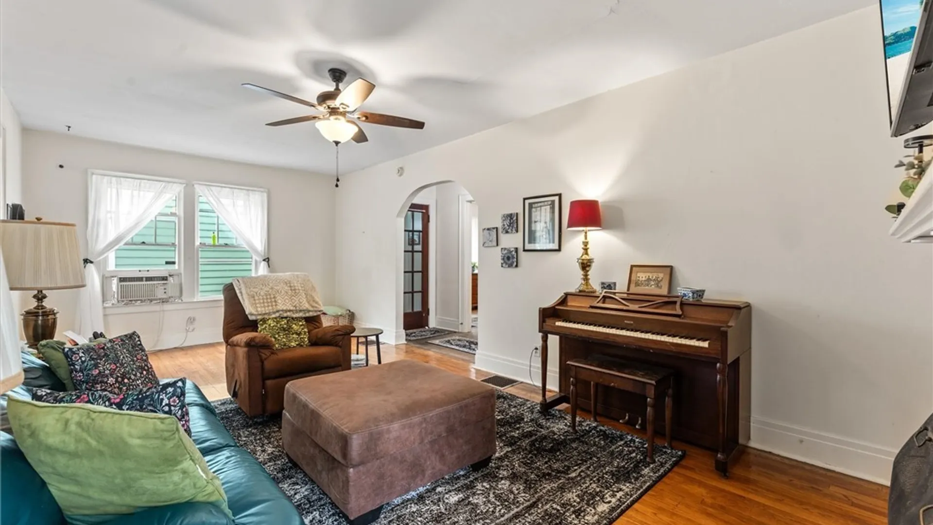 Property at 111 Columbia Avenue, Syracuse, NY 13207 8