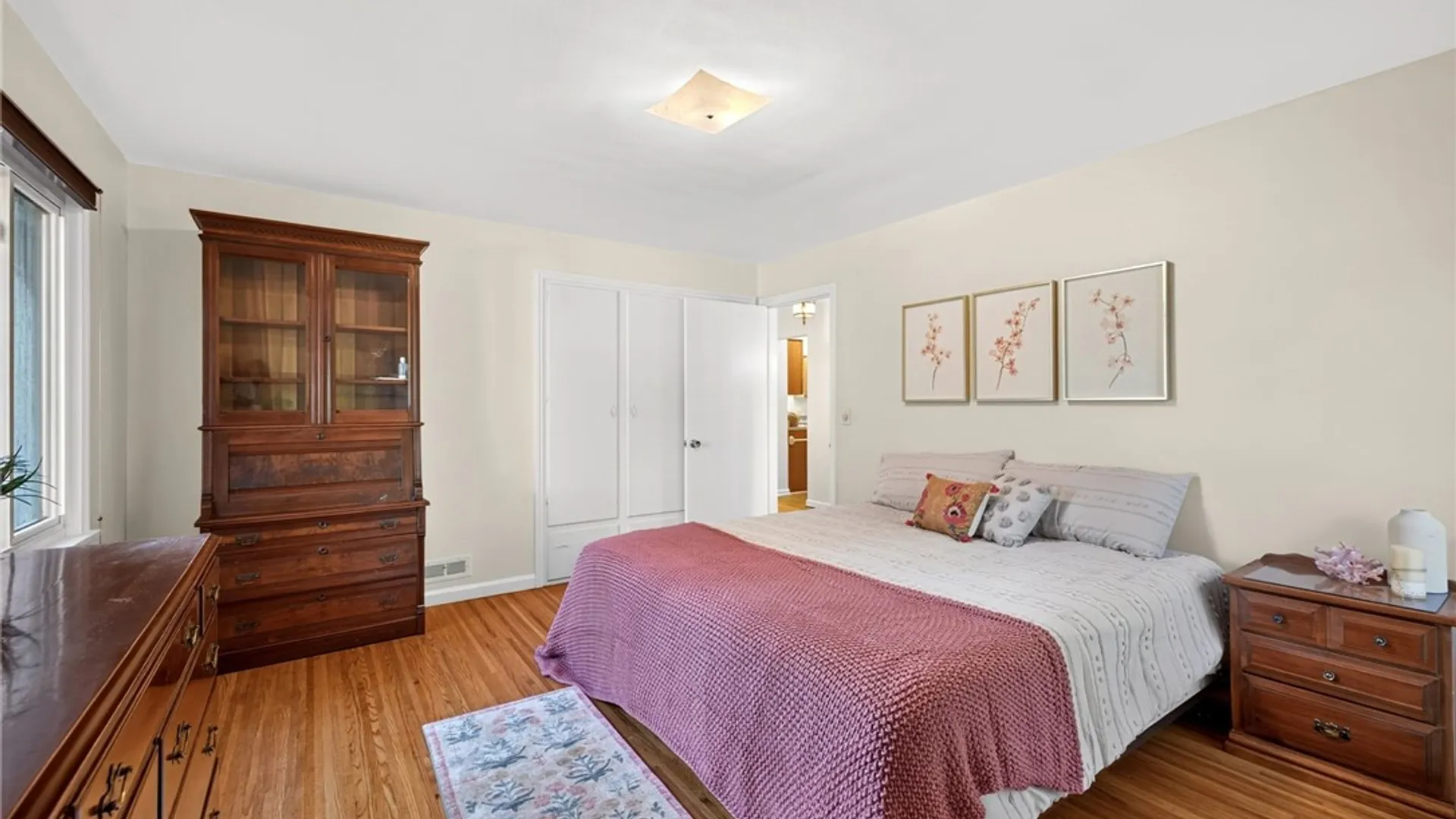 Property at 275 Clover St, Brighton, NY 14610 19