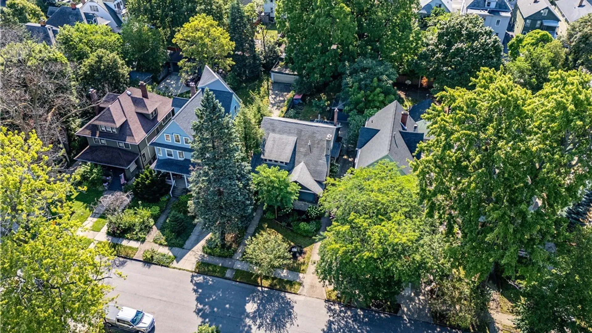 Property at 155 Crescent Avenue, Buffalo, NY 14214 47