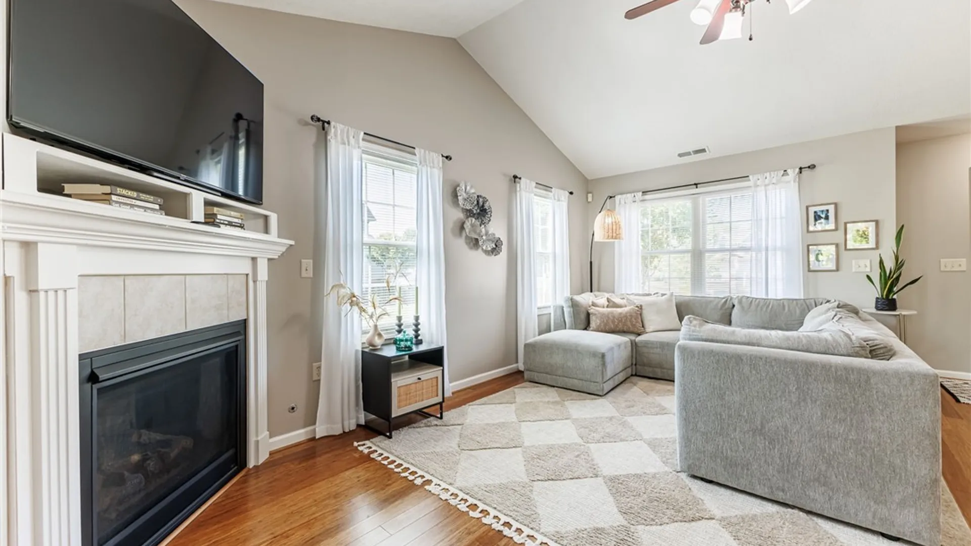 Property at 26 Cloister Lane, Penfield, NY 14580 8