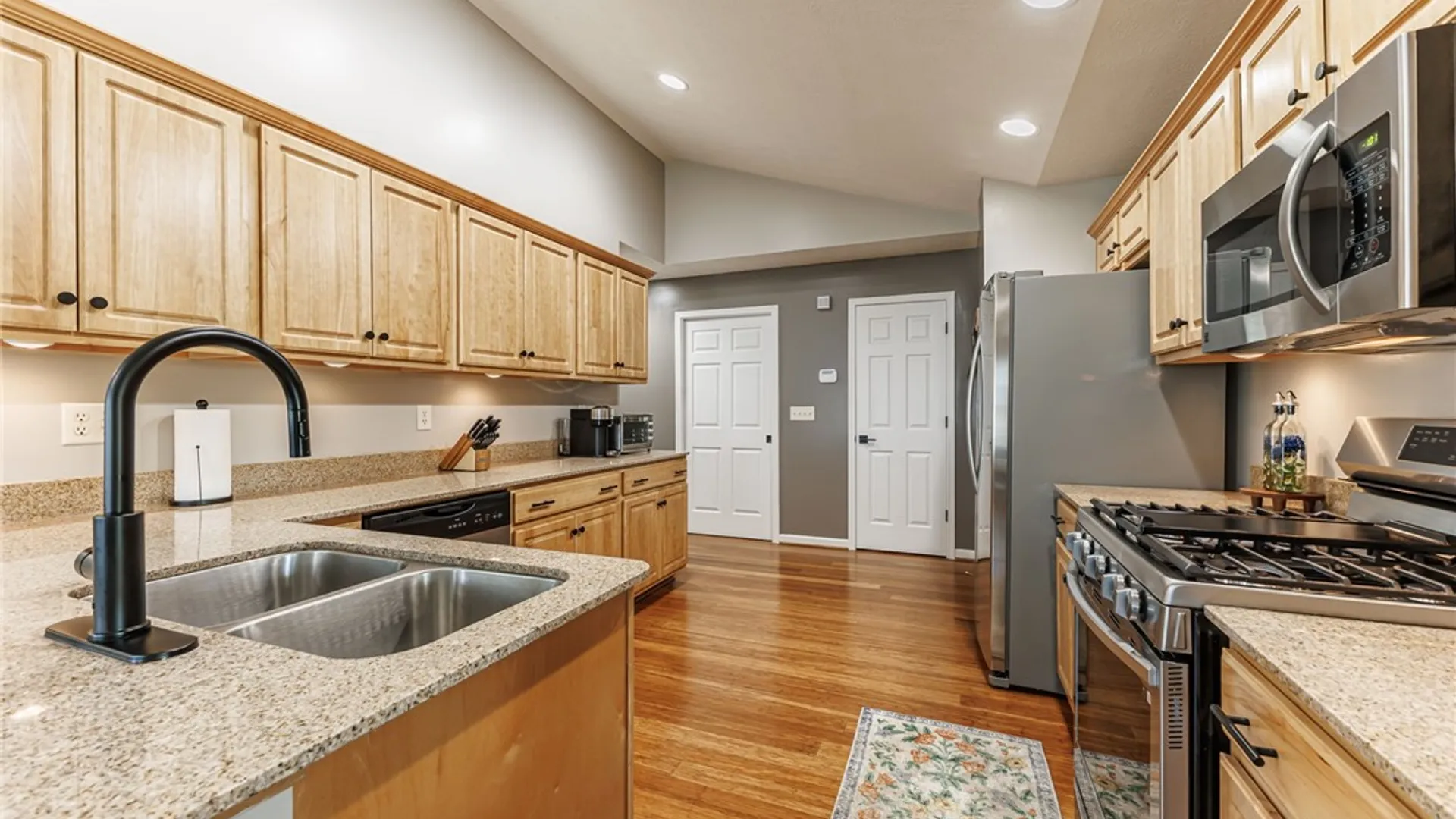 Property at 26 Cloister Lane, Penfield, NY 14580 11