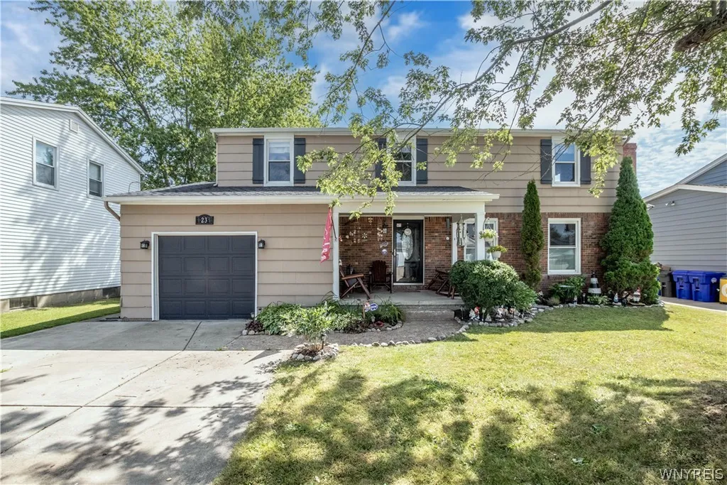 Property at 23 Villa Maria Rd, West Seneca, NY 14224