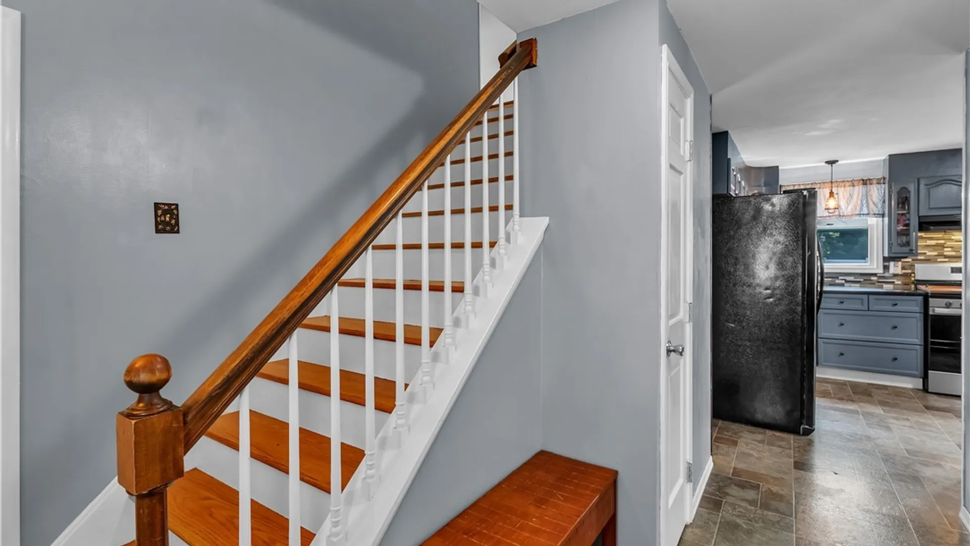 Property at 23 Villa Maria Rd, West Seneca, NY 14224 5