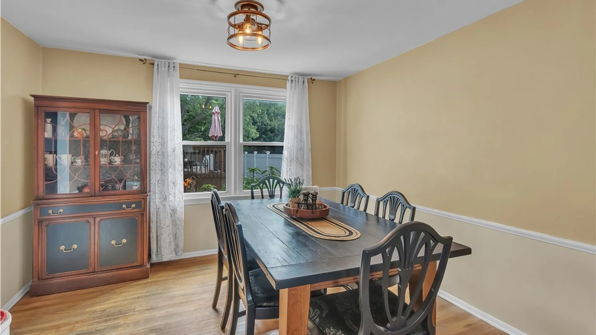 Property at 23 Villa Maria Rd, West Seneca, NY 14224 11