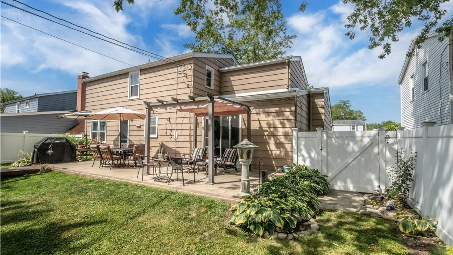 Property at 23 Villa Maria Rd, West Seneca, NY 14224 40