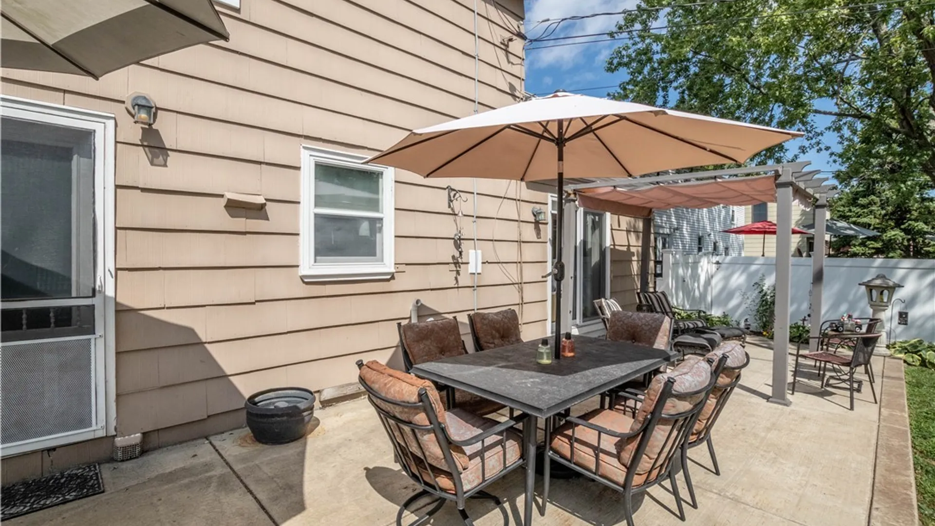 Property at 23 Villa Maria Rd, West Seneca, NY 14224 41