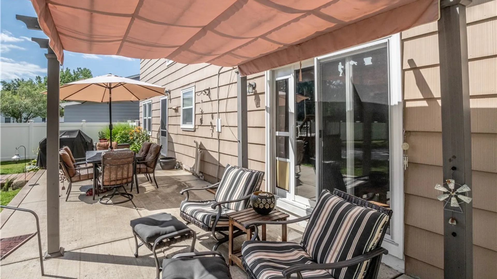 Property at 23 Villa Maria Rd, West Seneca, NY 14224 44