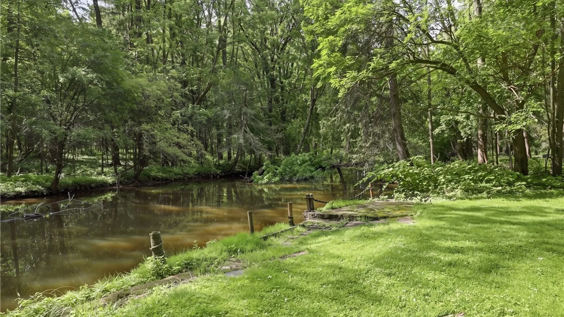 Property at 206 Bastian Road, Brighton, NY 14623 46