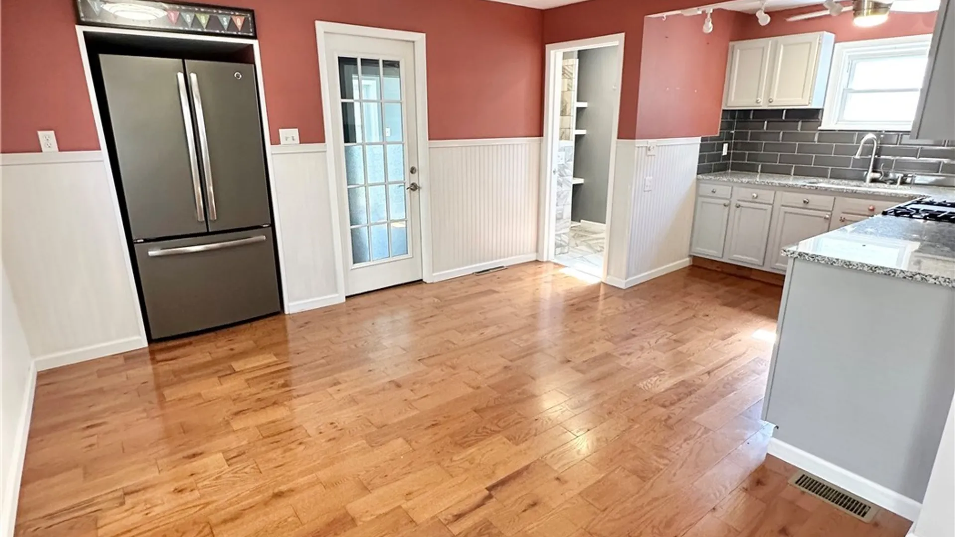 Property at 258 Seymour Street, Auburn, NY 13021 5
