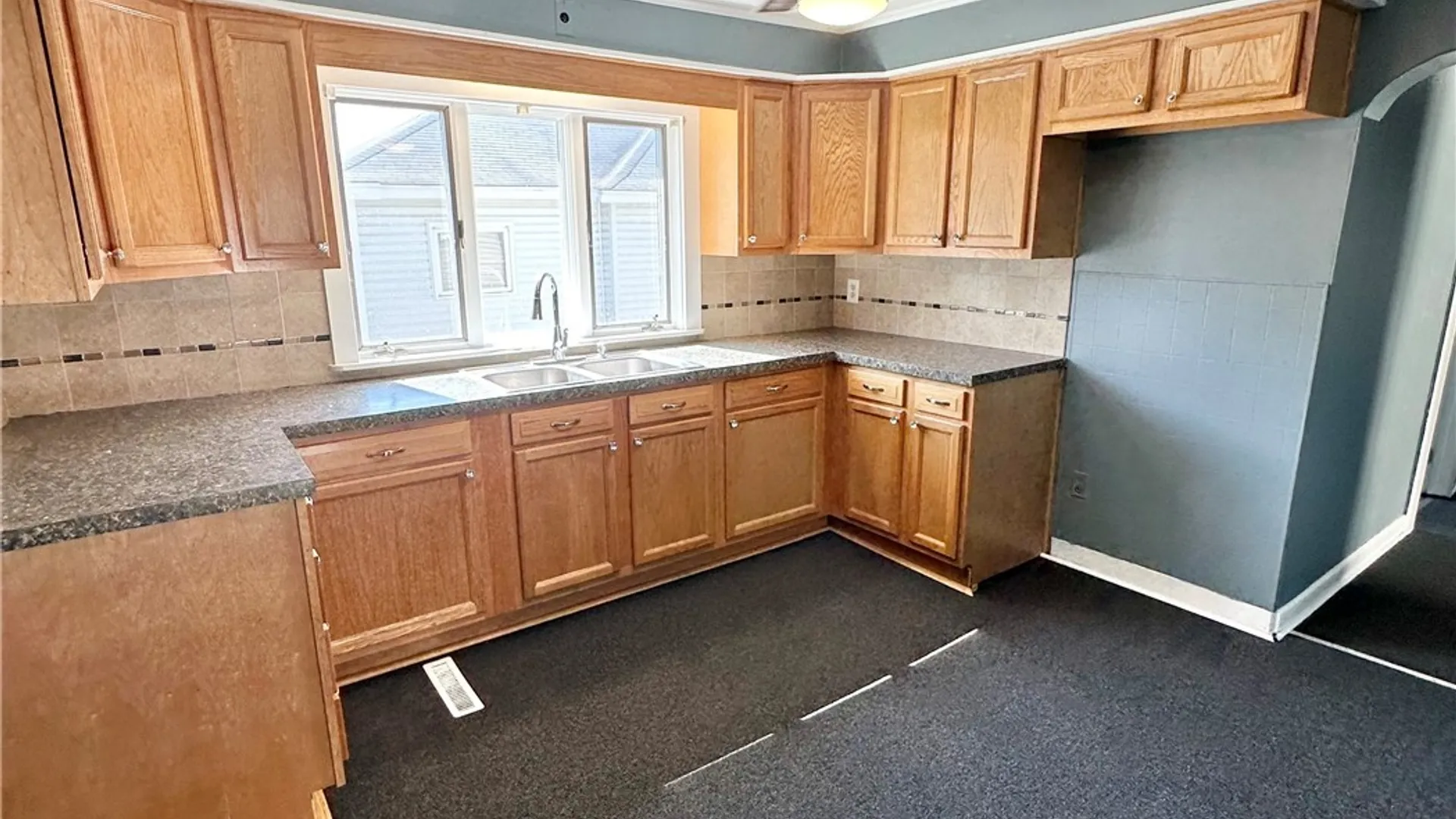 Property at 258 Seymour Street, Auburn, NY 13021 16