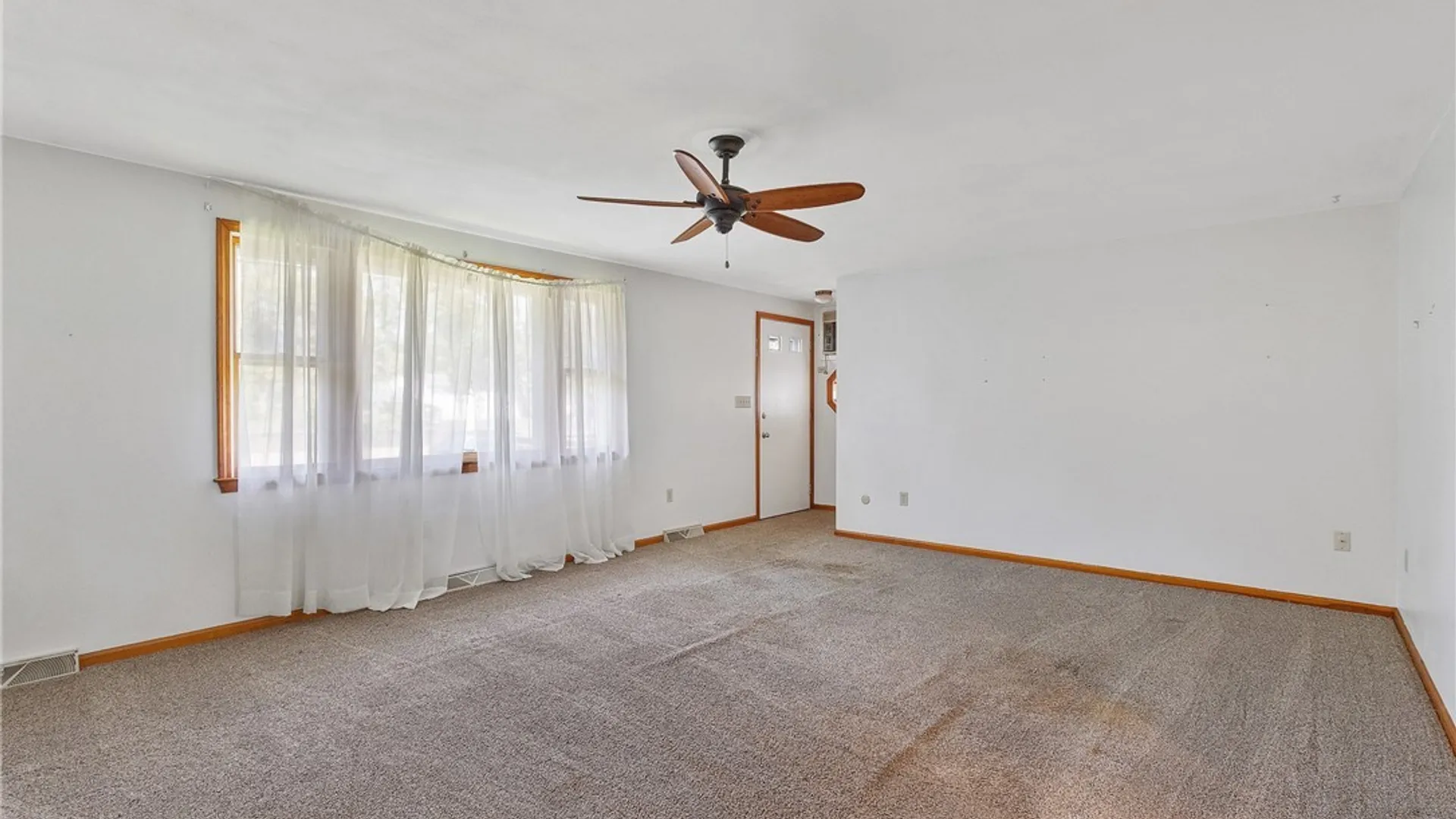 Property at 6508 Kirkville Road, DeWitt, NY 13057 4