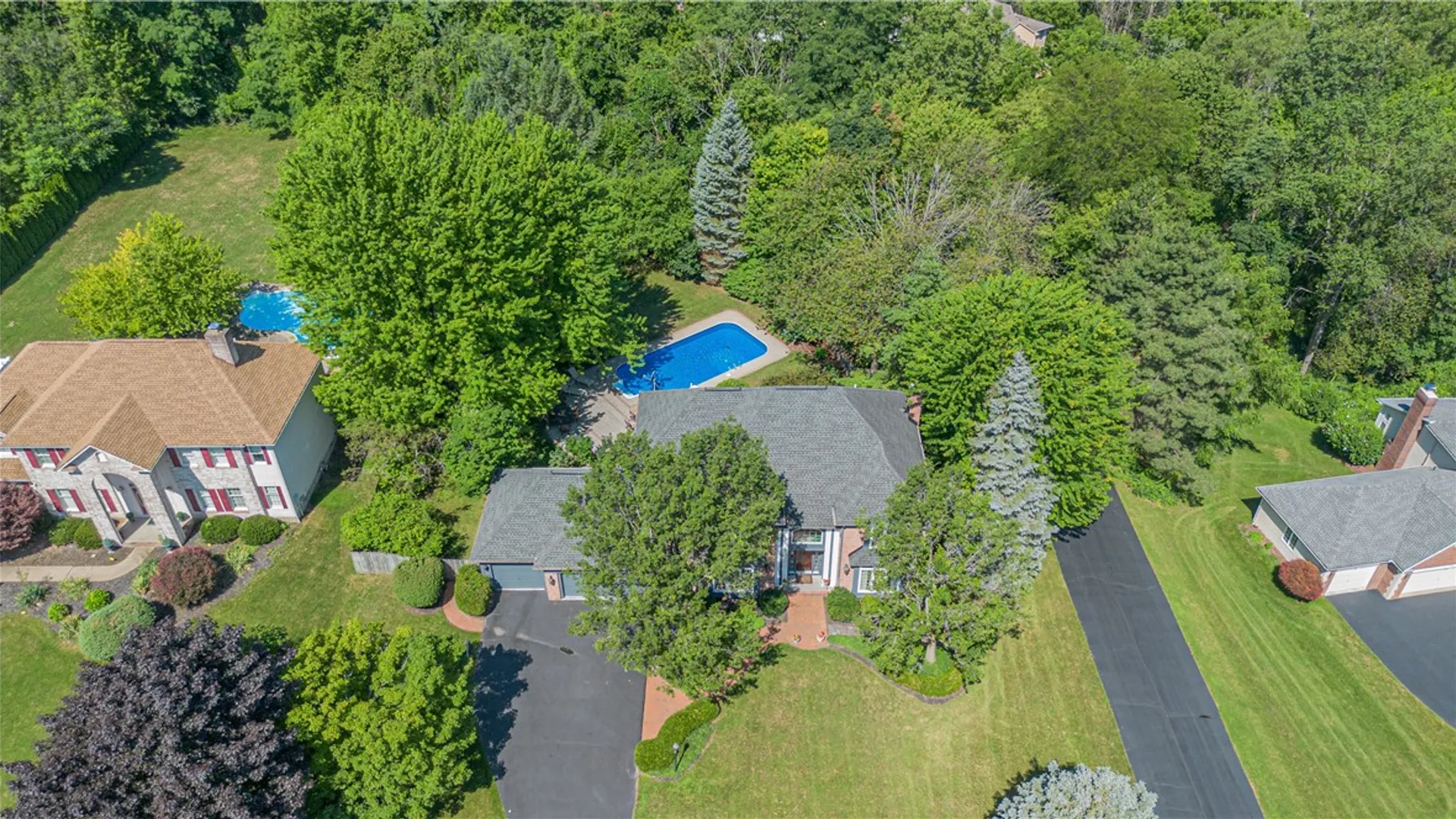 Property at 15 Vineyard Hill, Perinton, NY 14450 34
