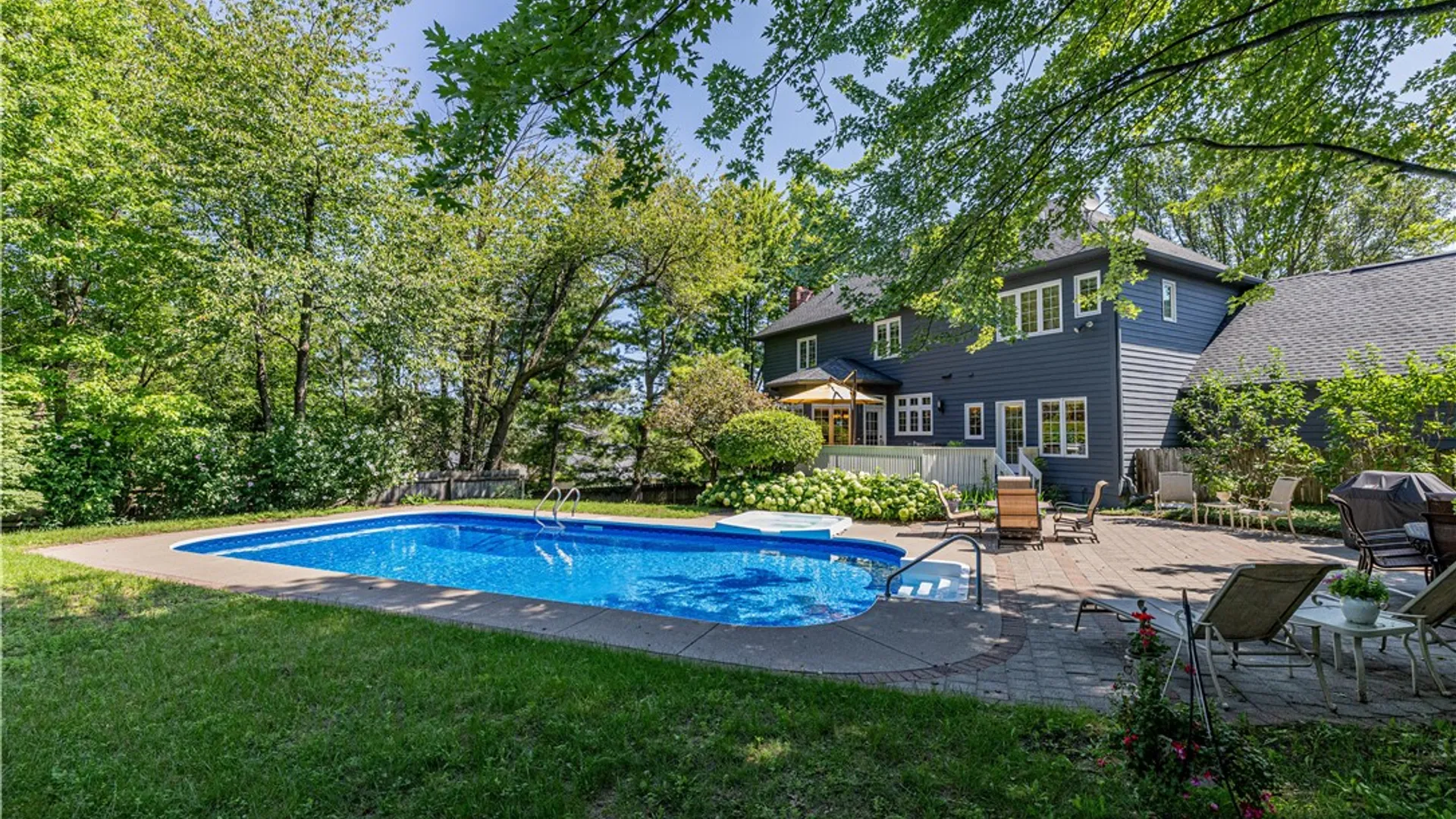 Property at 15 Vineyard Hill, Perinton, NY 14450 31