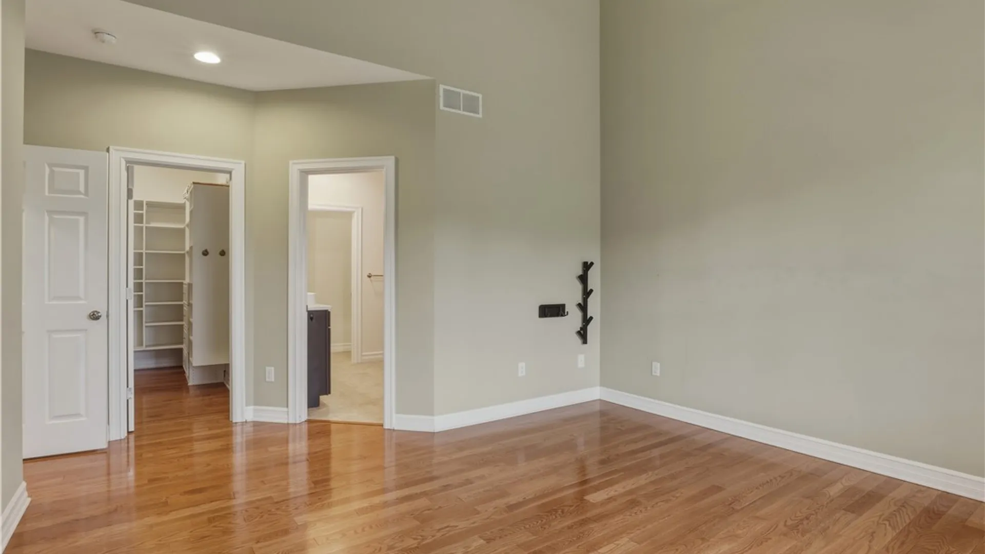 Property at 13 Woodland Way, Lansing, NY 14850 32