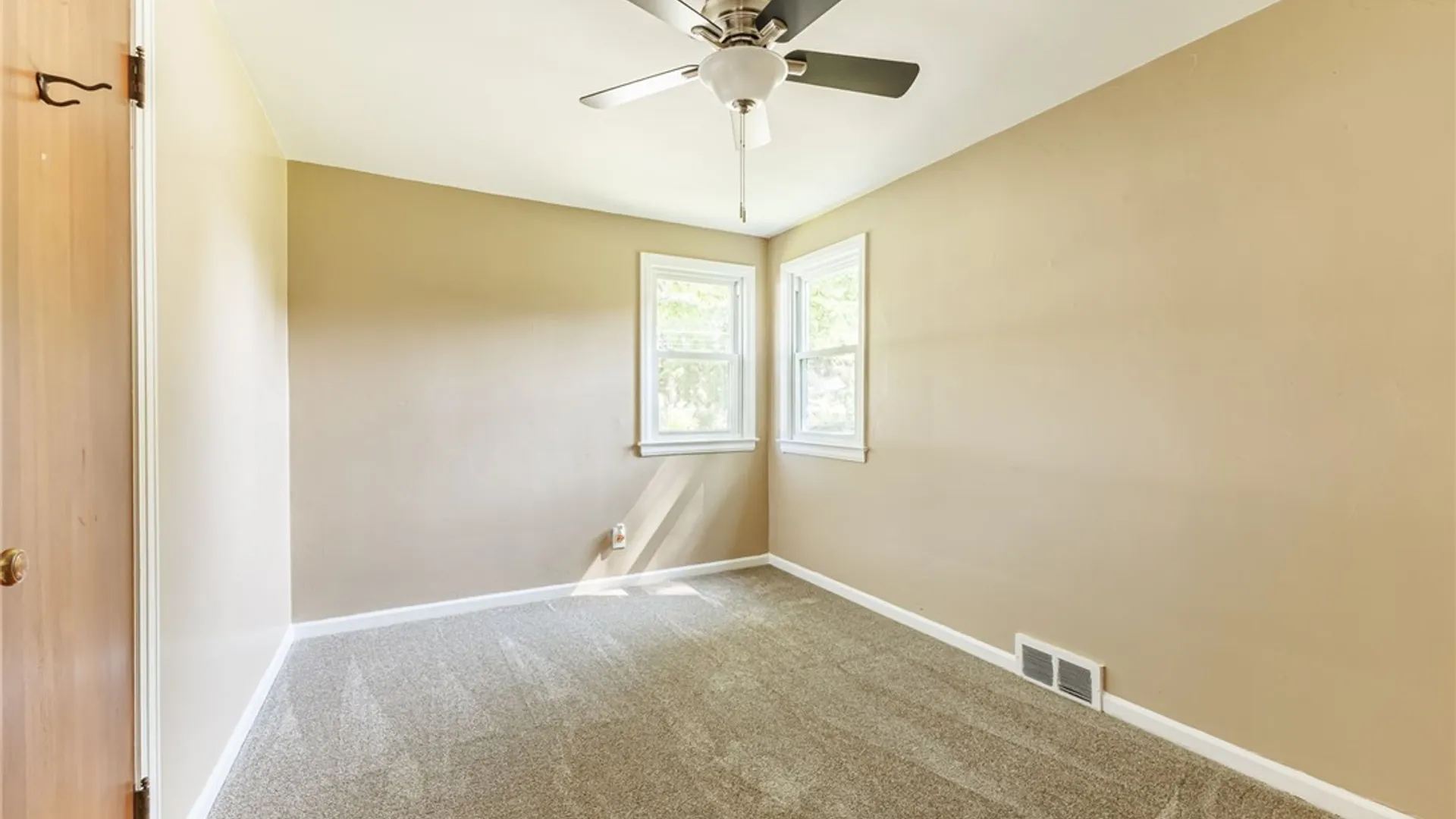 Property at 150 Crossfield Road, Rochester, NY 14609 13