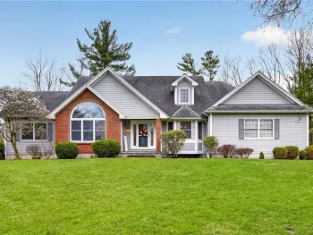Property at 5 Arrowood Lane, Lansing, NY 14850