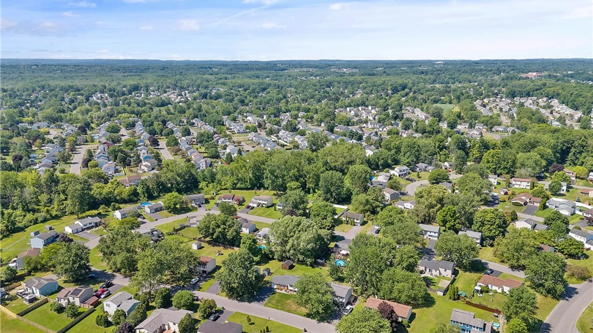 Property at 8307 Spicebush, Clay, NY 13090 38