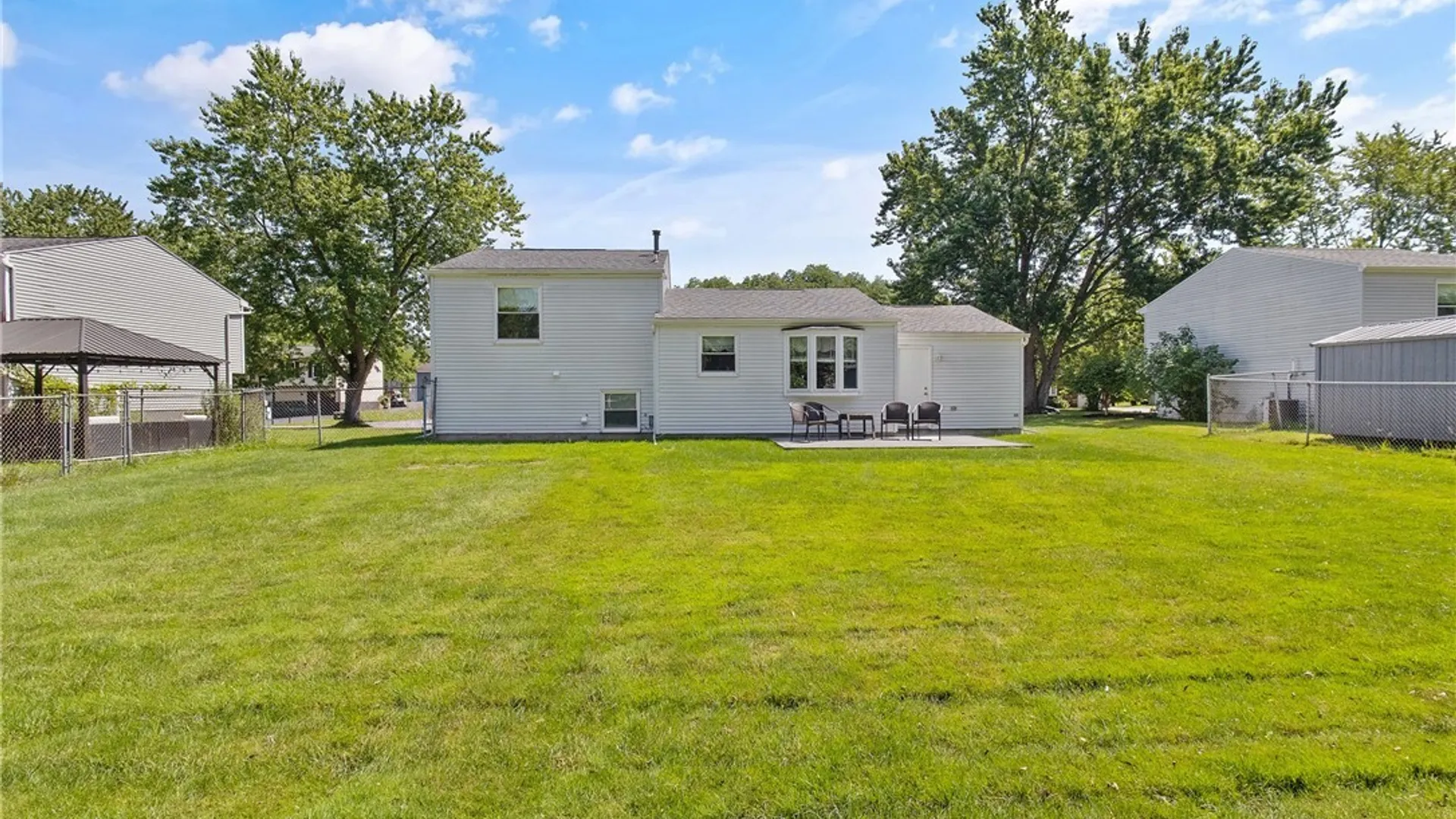 Property at 8307 Spicebush, Clay, NY 13090 32