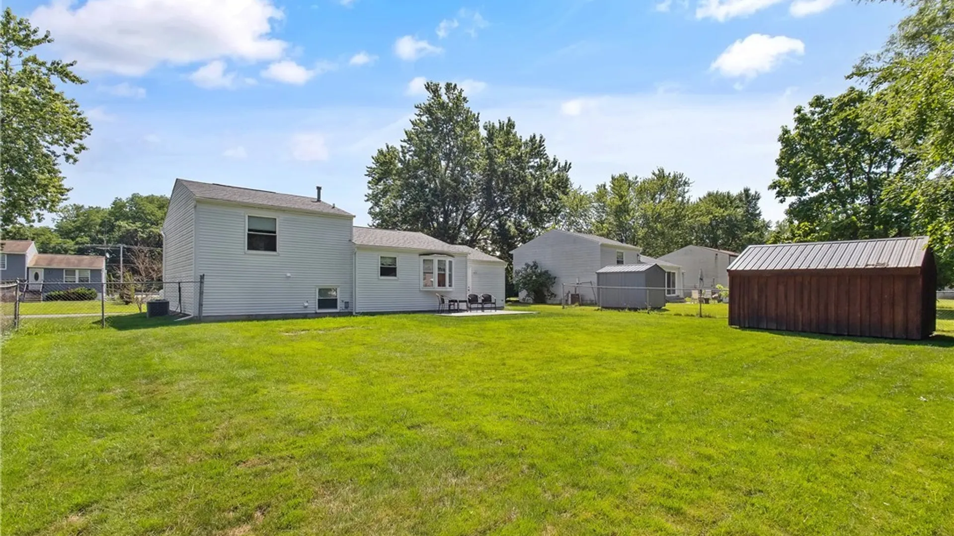 Property at 8307 Spicebush, Clay, NY 13090 33