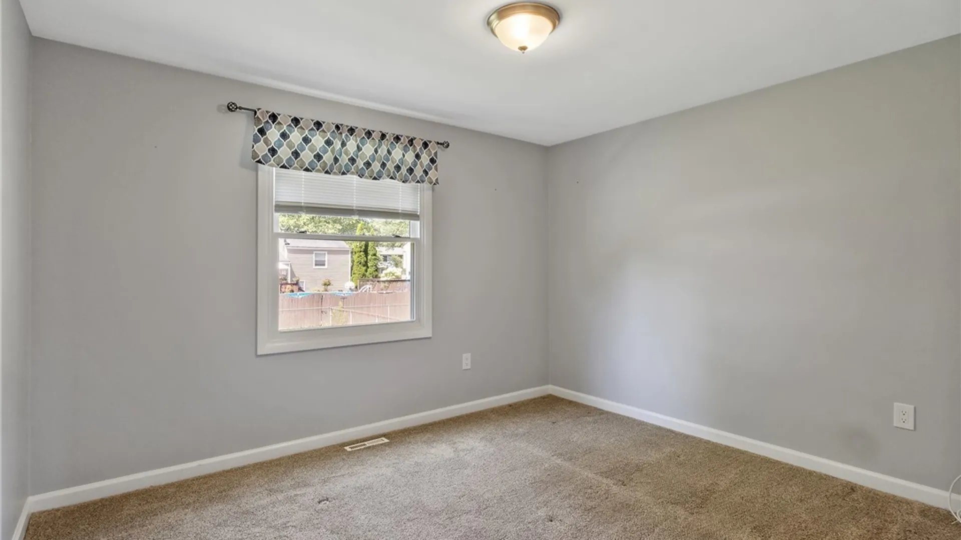 Property at 8307 Spicebush, Clay, NY 13090 12