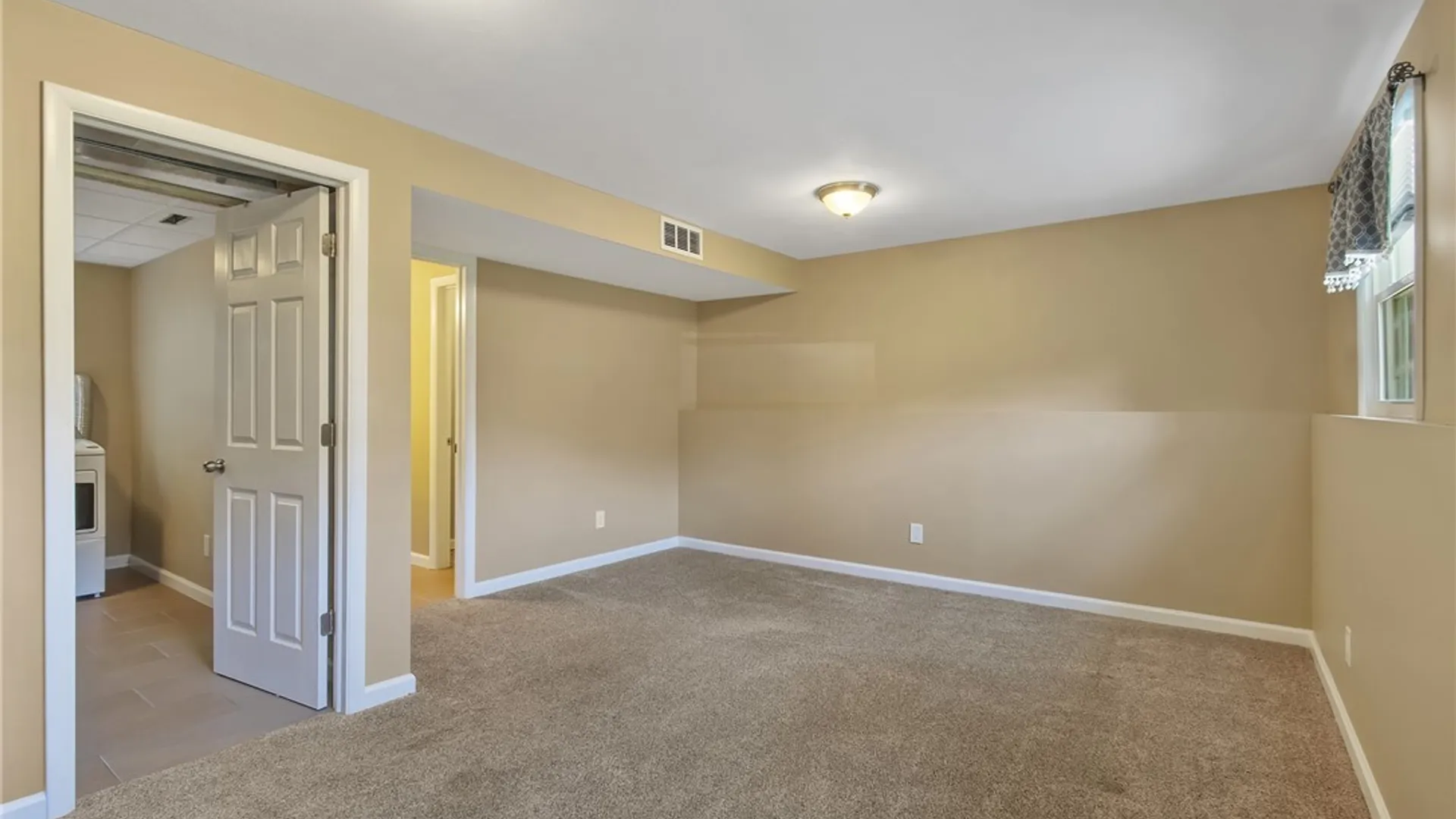 Property at 8307 Spicebush, Clay, NY 13090 22