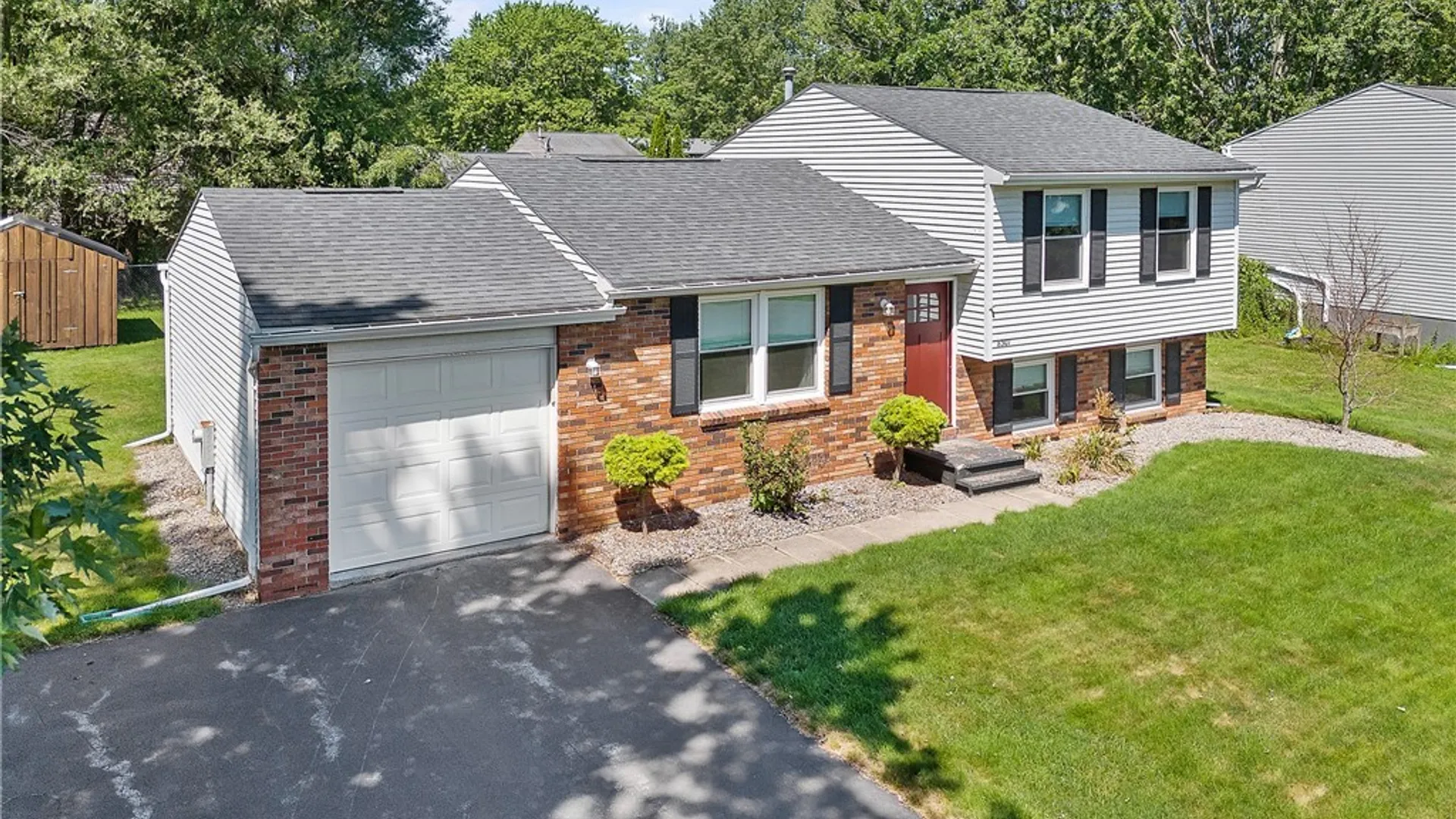 Property at 8307 Spicebush, Clay, NY 13090 39