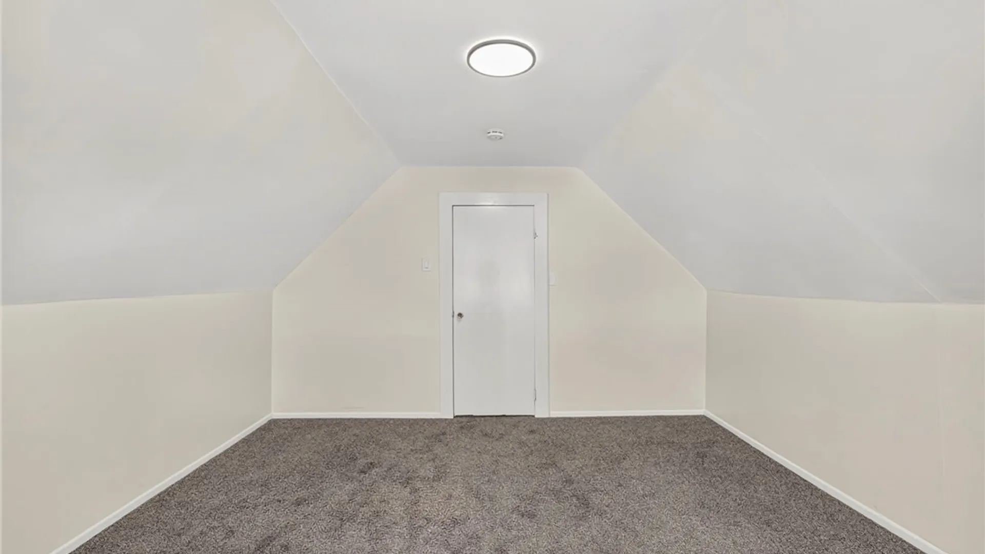 Property at 185 Wakefield Avenue, Buffalo, NY 14214 46