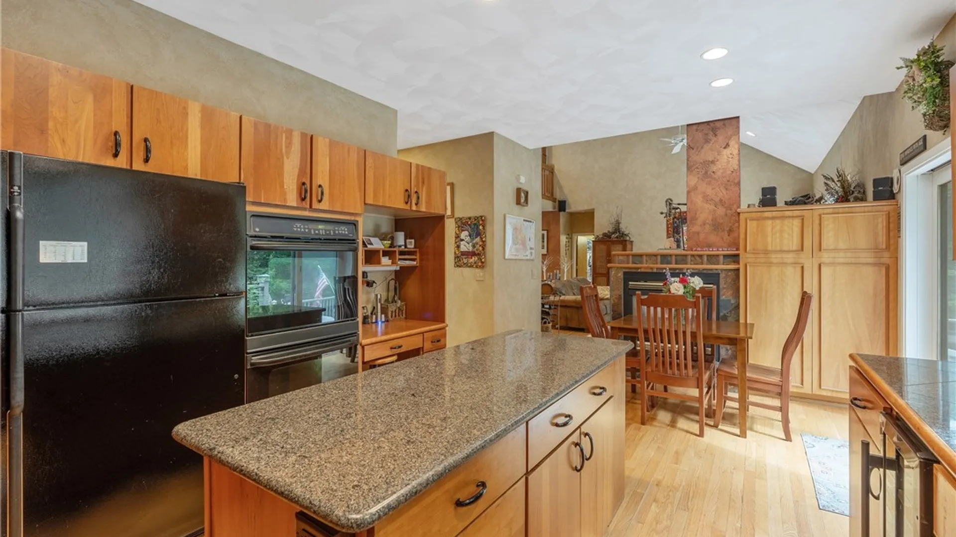 Property at 939 Gillen Drive, Binghamton, NY 13903 12