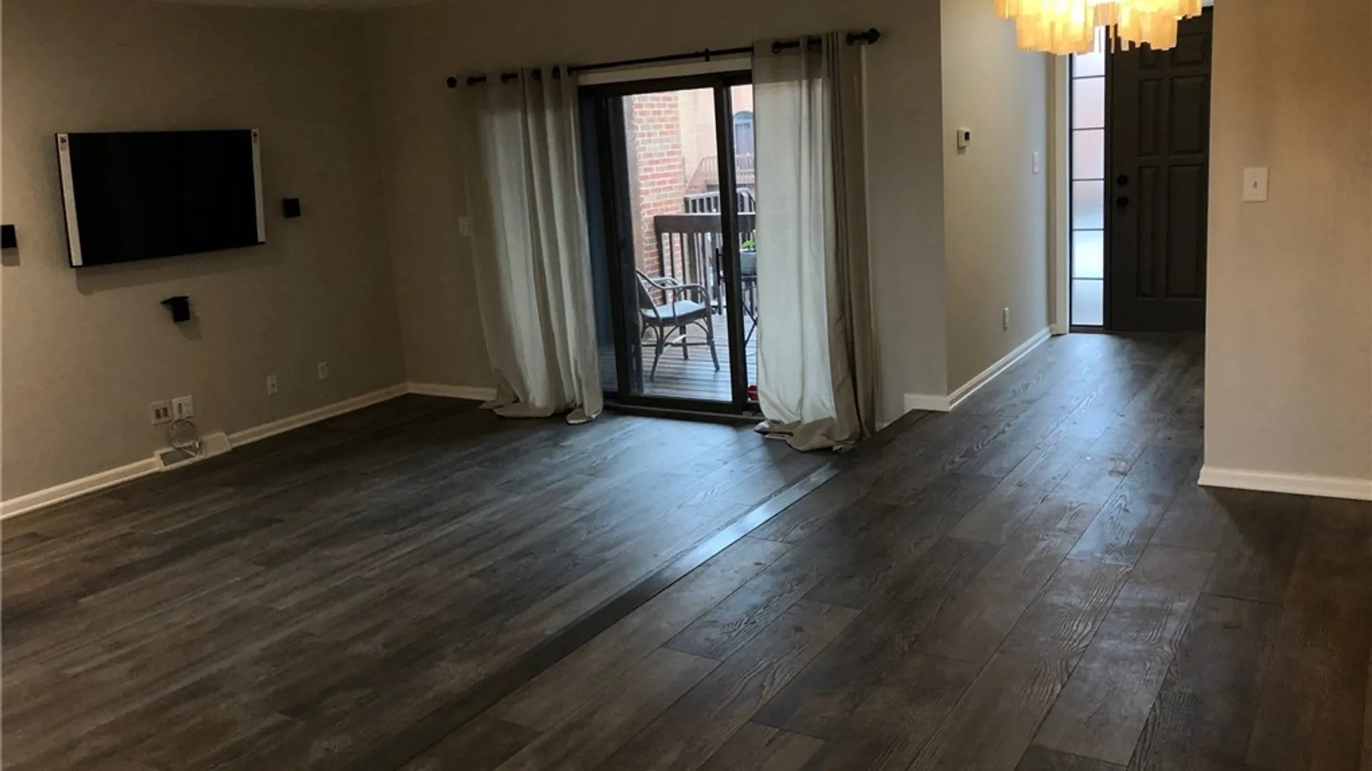 Property at 359 Lakefront Boulevard, Buffalo, NY 14201 6