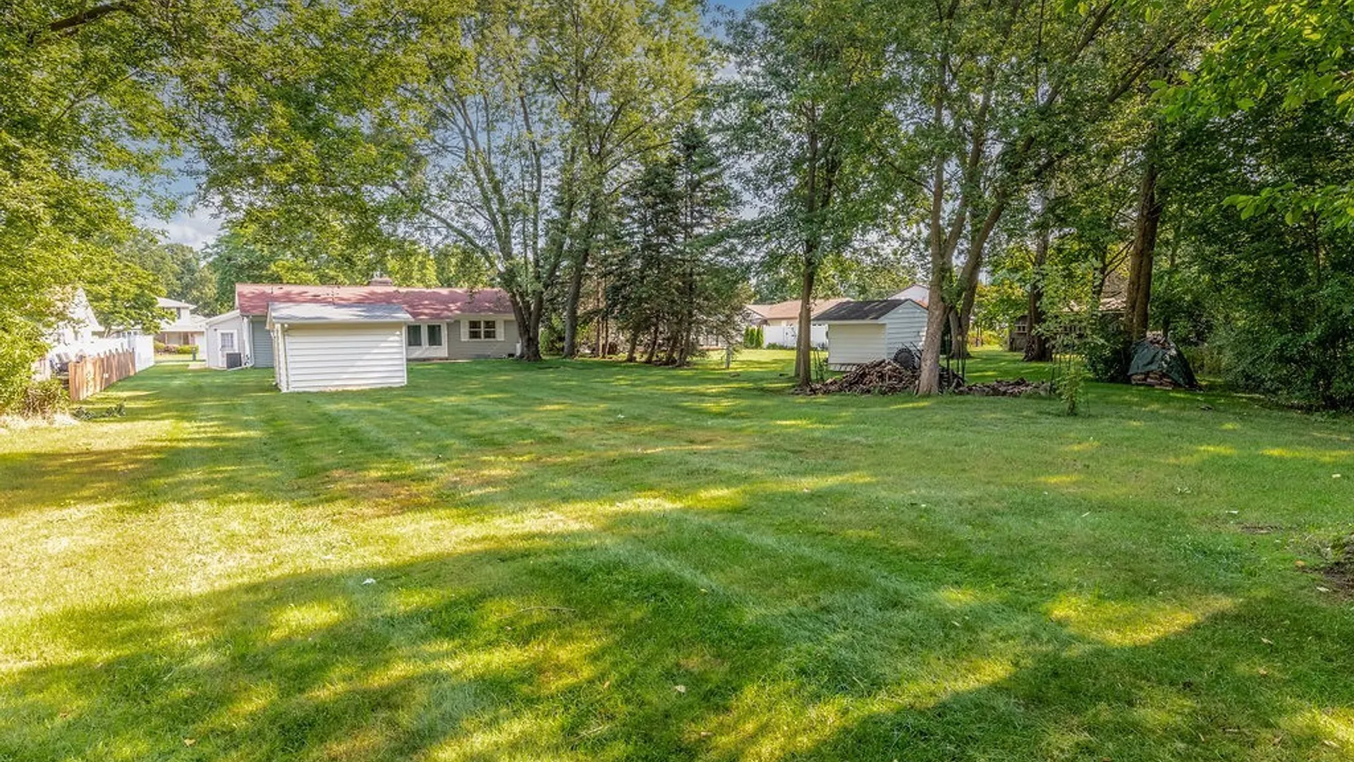 Property at 855 Oxbow Lane, Lewiston, NY 14092 6