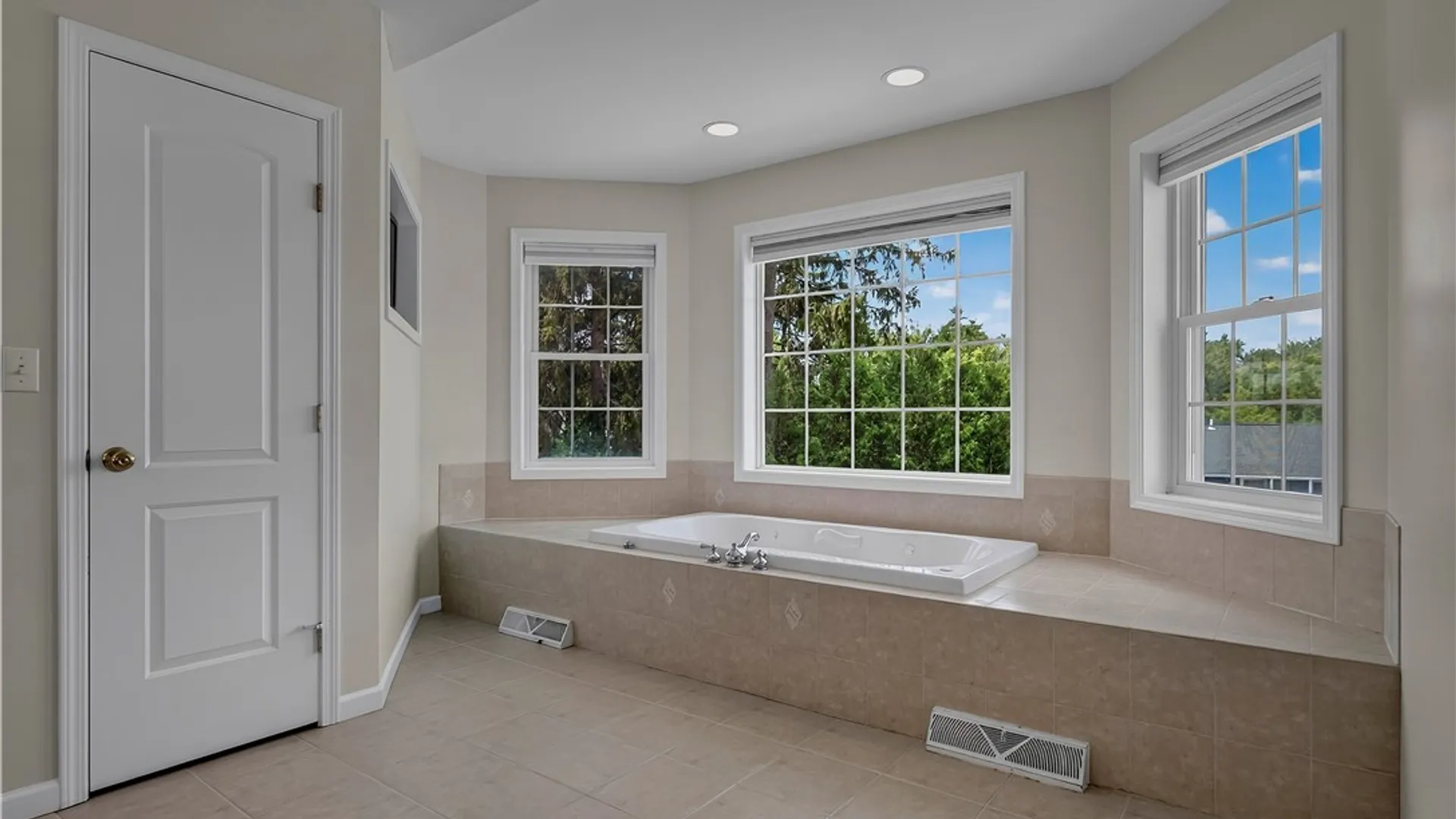 Property at 305 Tumbleweed Drive, Deerfield, NY 13502 39