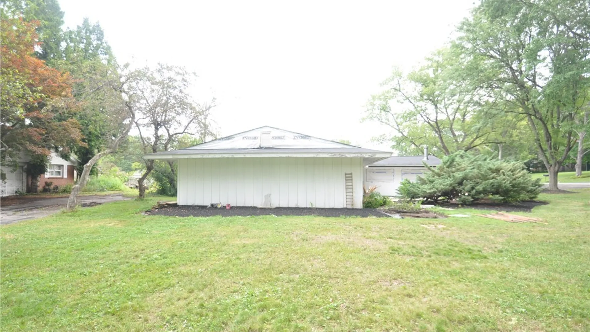 Property at 10 Pleasantview Drive, Elma, NY 14052 3