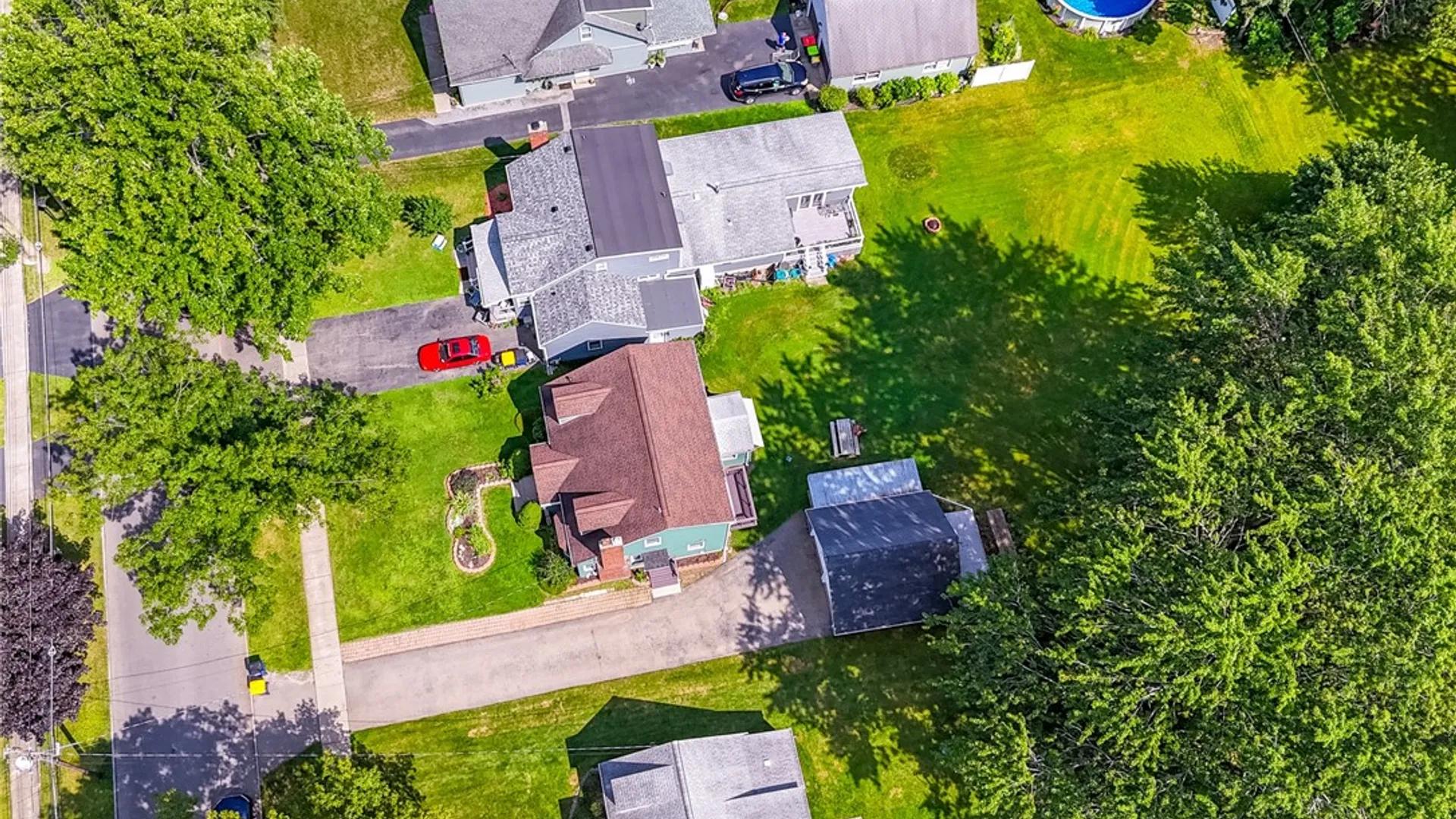 Property at 37 Fuller Avenue, Webster, NY 14580 45